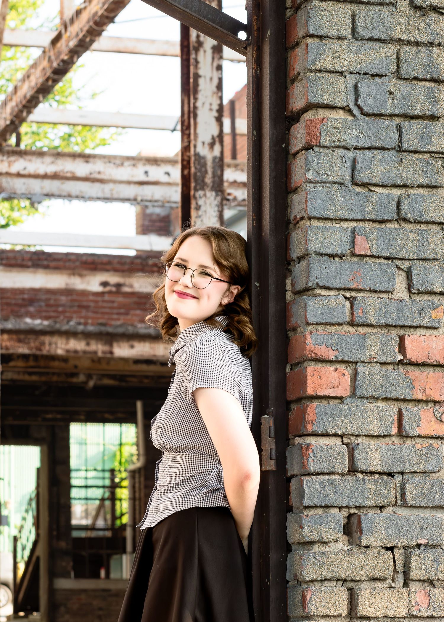 Editorial senior photography session serving Bartlesville, Owasso, and Broken Arrow Oklahoma focused on personality-filled imagery.