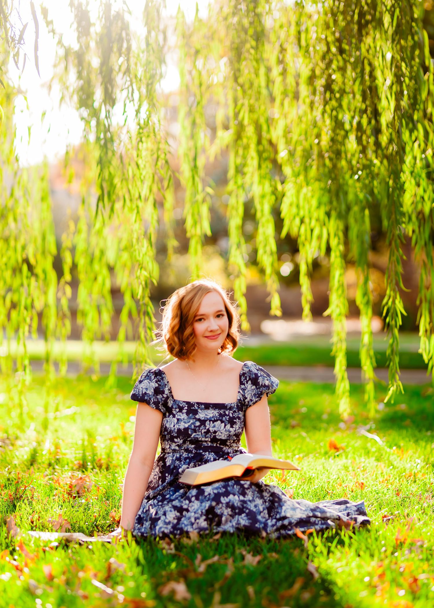 High school senior portrait session in Bartlesville Oklahoma featuring bright, true-to-life imagery by Imagery by LaShawn Renee.