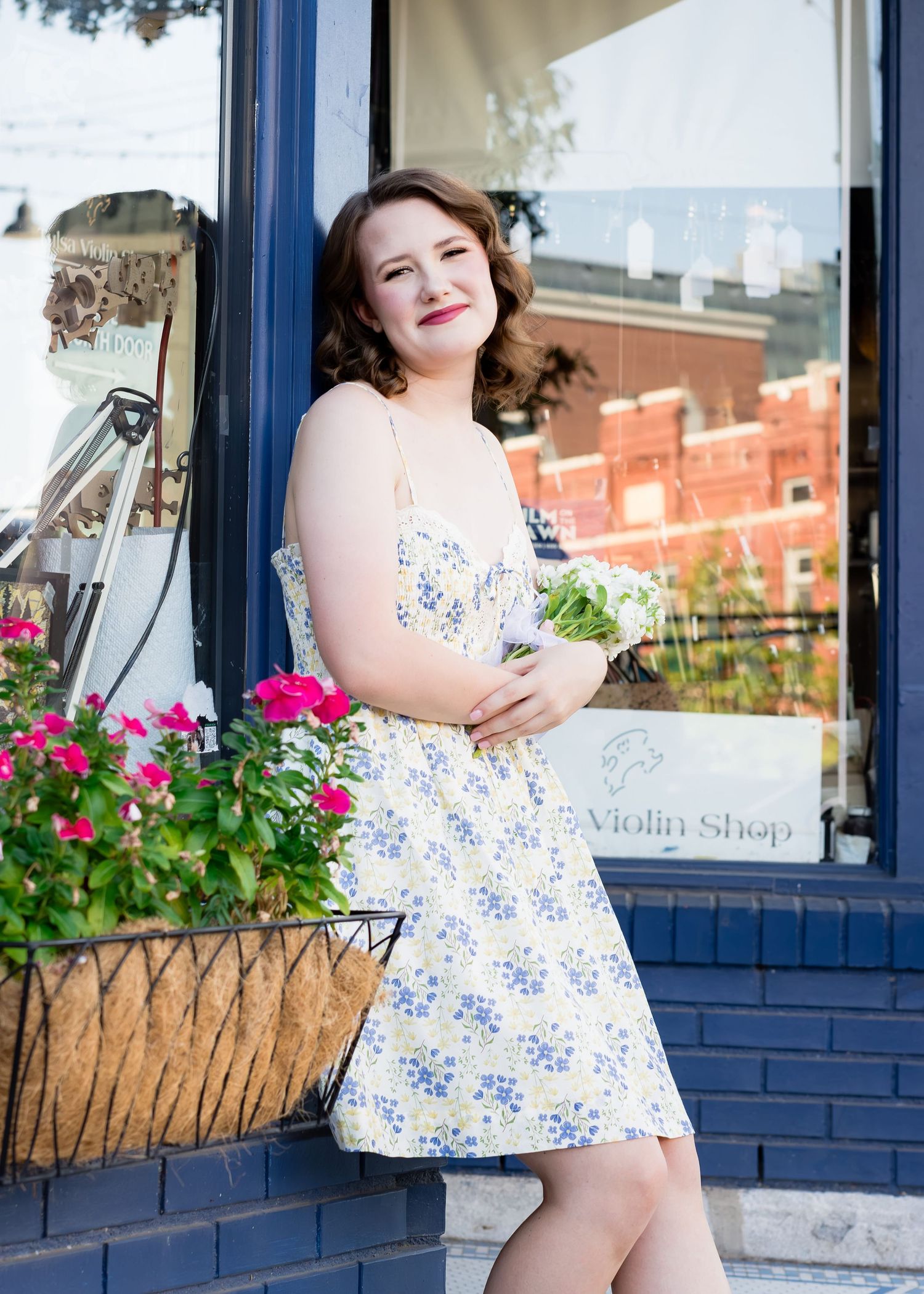 Editorial senior photography session serving Bartlesville, Owasso, and Broken Arrow Oklahoma focused on personality-filled imagery.