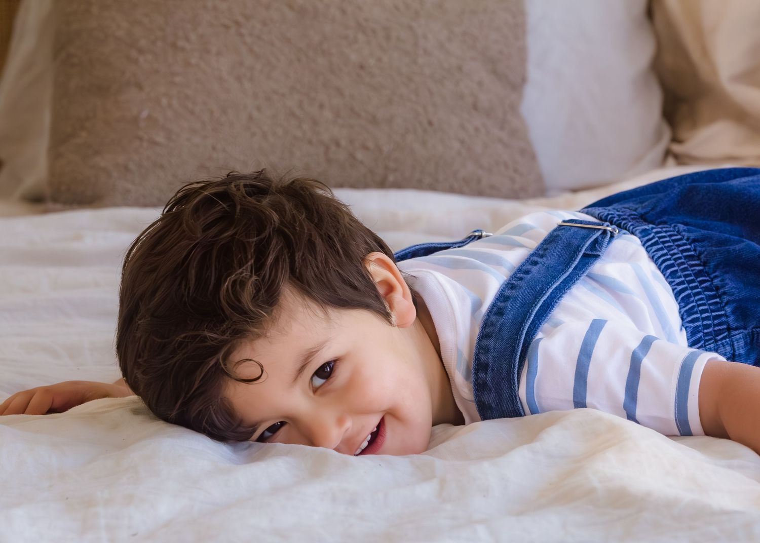 Family photography in Bartlesville Oklahoma featuring natural light and refined portrait styling.