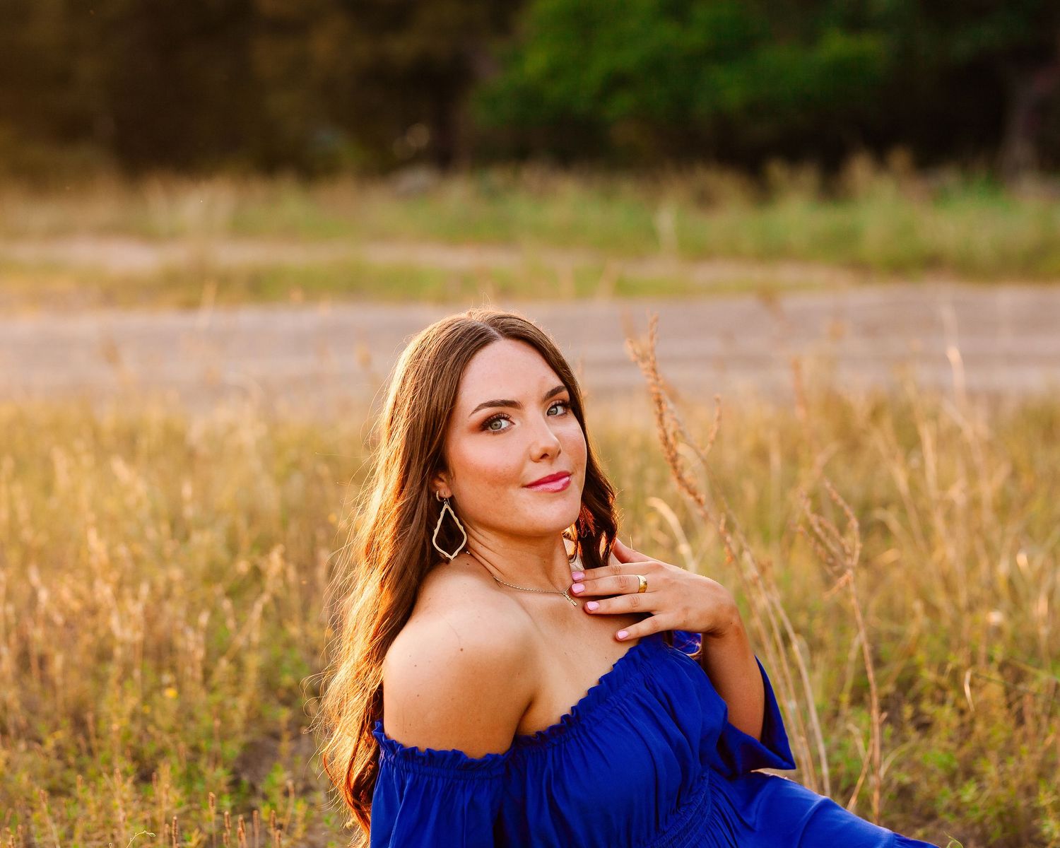 High school senior portrait session in Tulsa Oklahoma featuring bright, true-to-life imagery by Imagery by LaShawn Renee.
