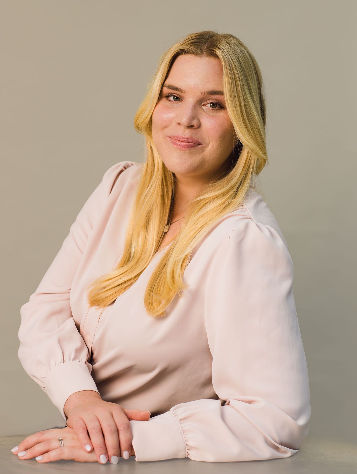 Professional headshot photography in Bartlesville Oklahoma for business owners and modern brands.
