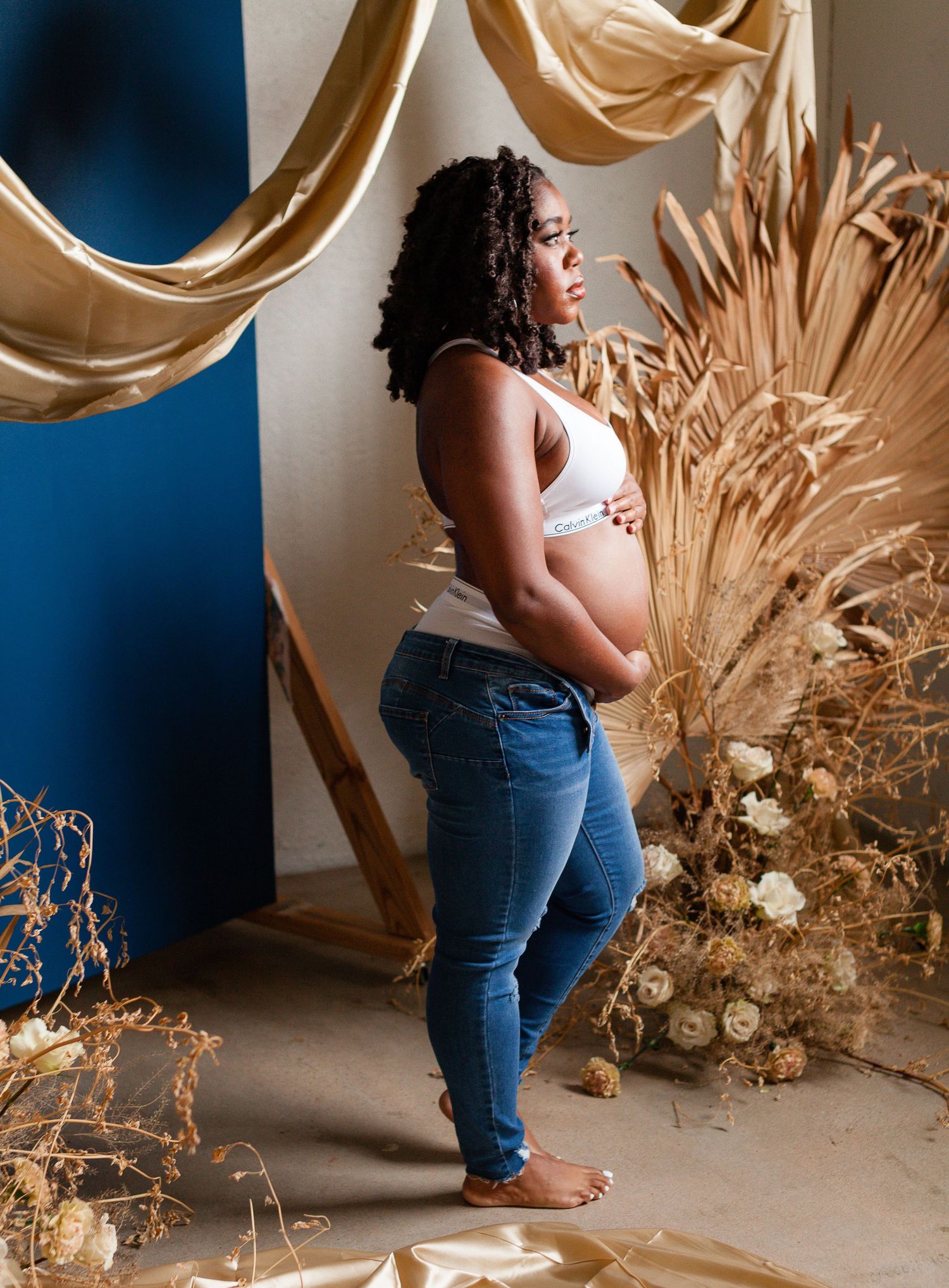 Luxury maternity portrait session in Tulsa Oklahoma capturing natural light, elegance, and imagery for who you are becoming.