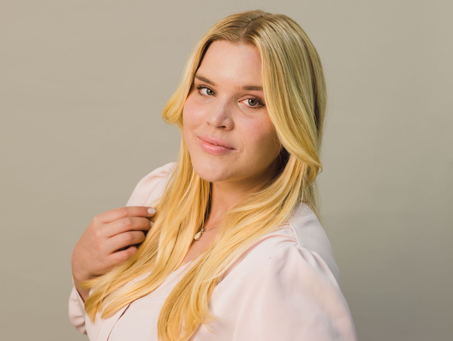 Professional headshot photography in Bartlesville Oklahoma for business owners and modern brands.