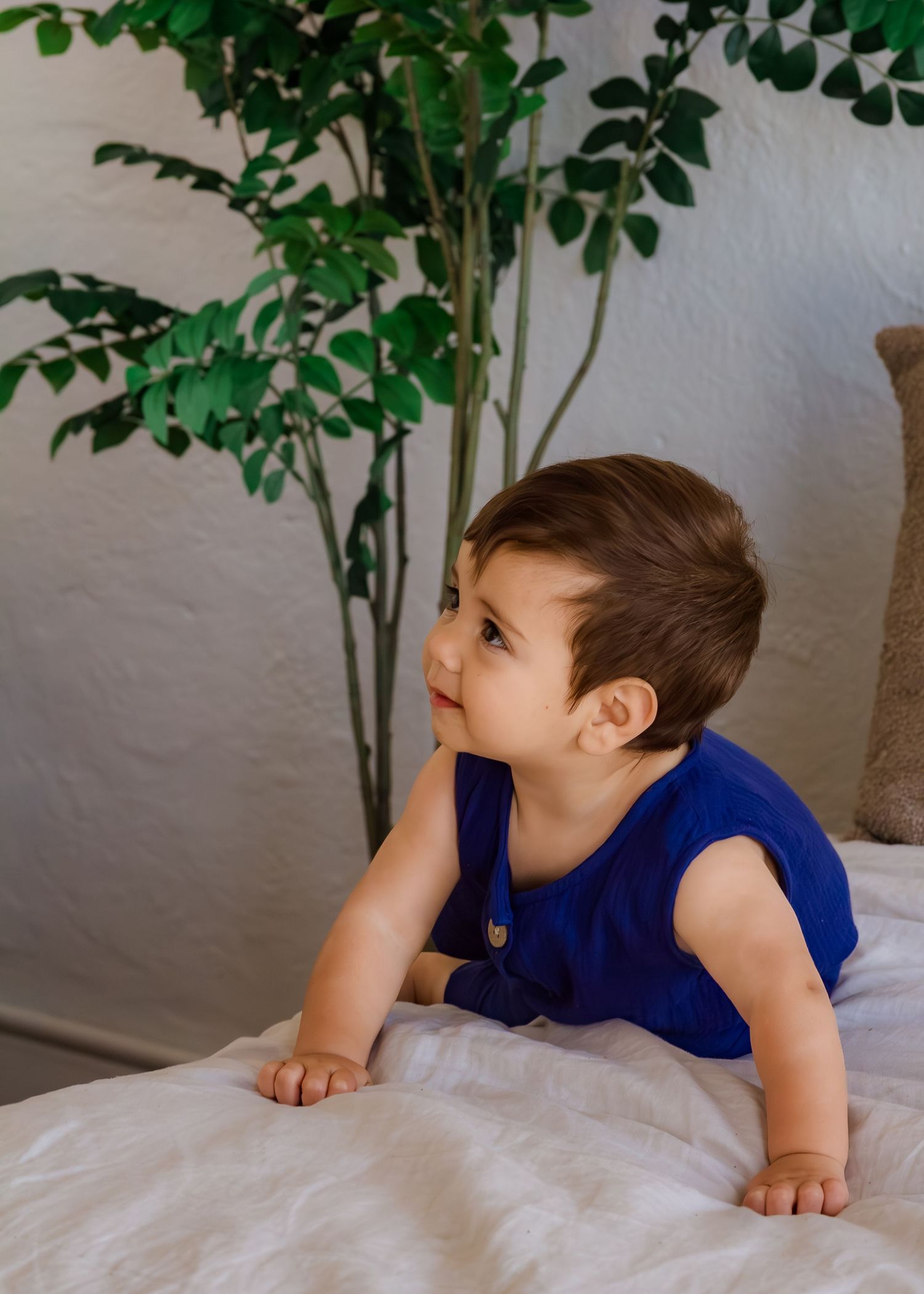 Family photography in Bartlesville Oklahoma featuring natural light and refined portrait styling.