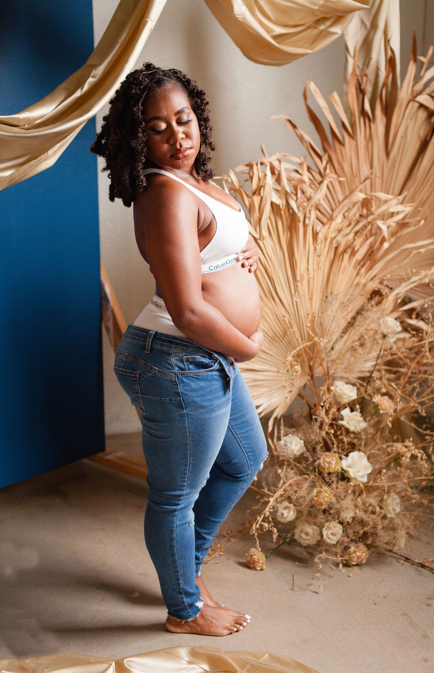 Luxury maternity portrait session in Tulsa Oklahoma capturing natural light, elegance, and imagery for who you are becoming.