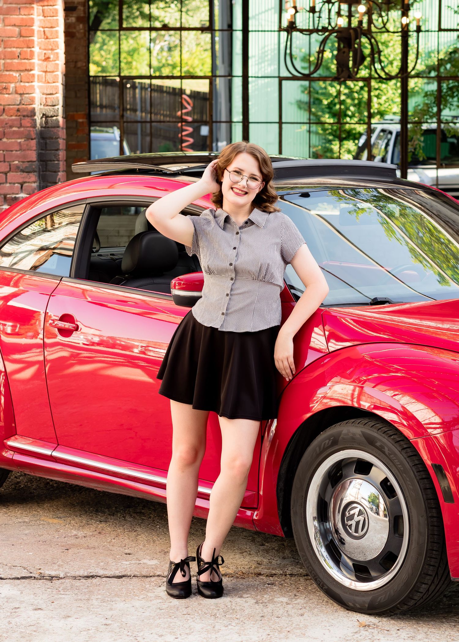 Editorial senior photography session serving Bartlesville, Owasso, and Broken Arrow Oklahoma focused on personality-filled imagery.