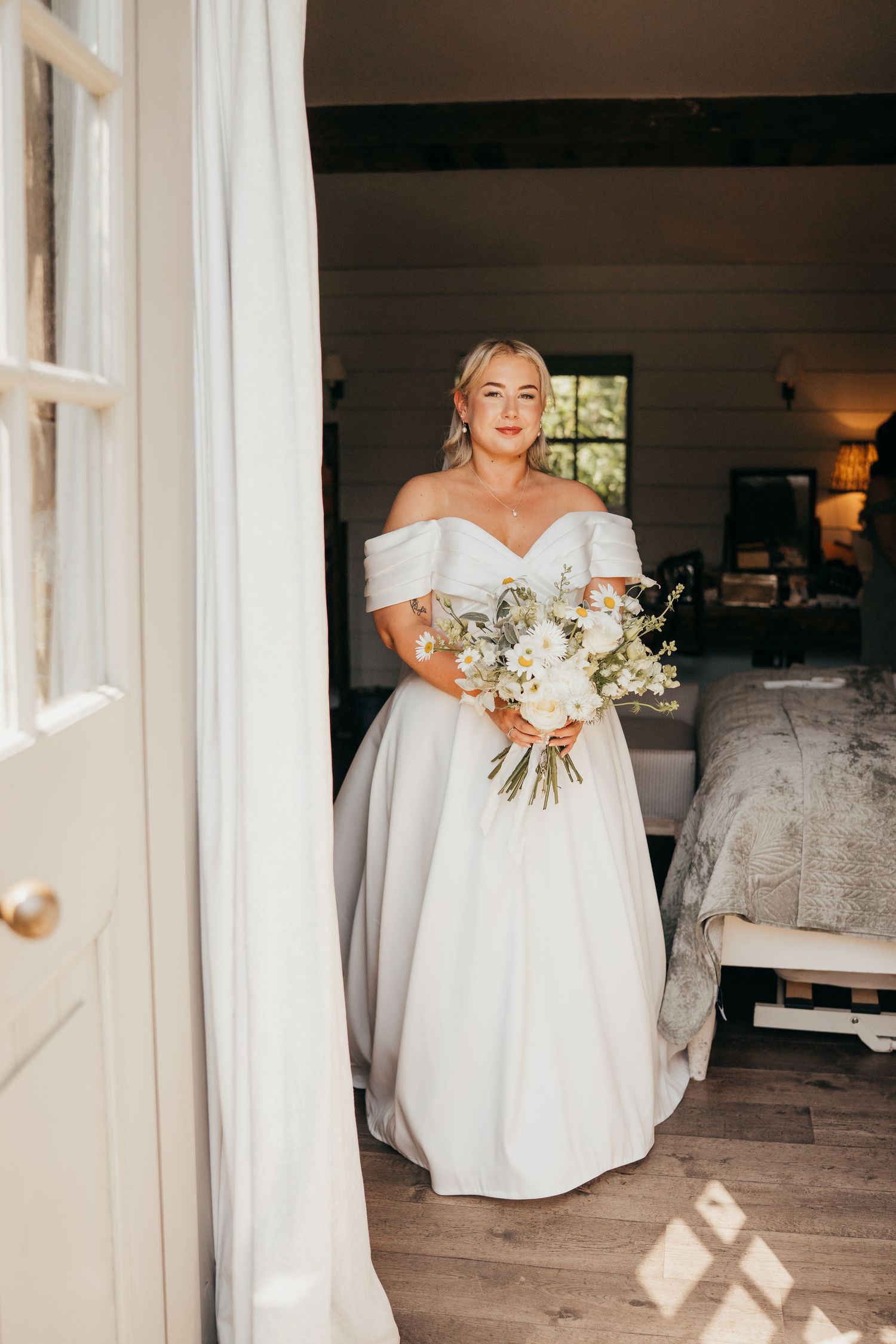 Bridal prep at middleton lodge