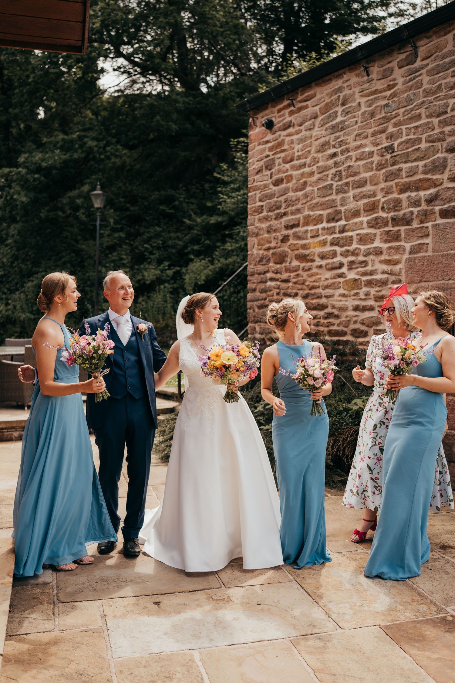 candid group shots