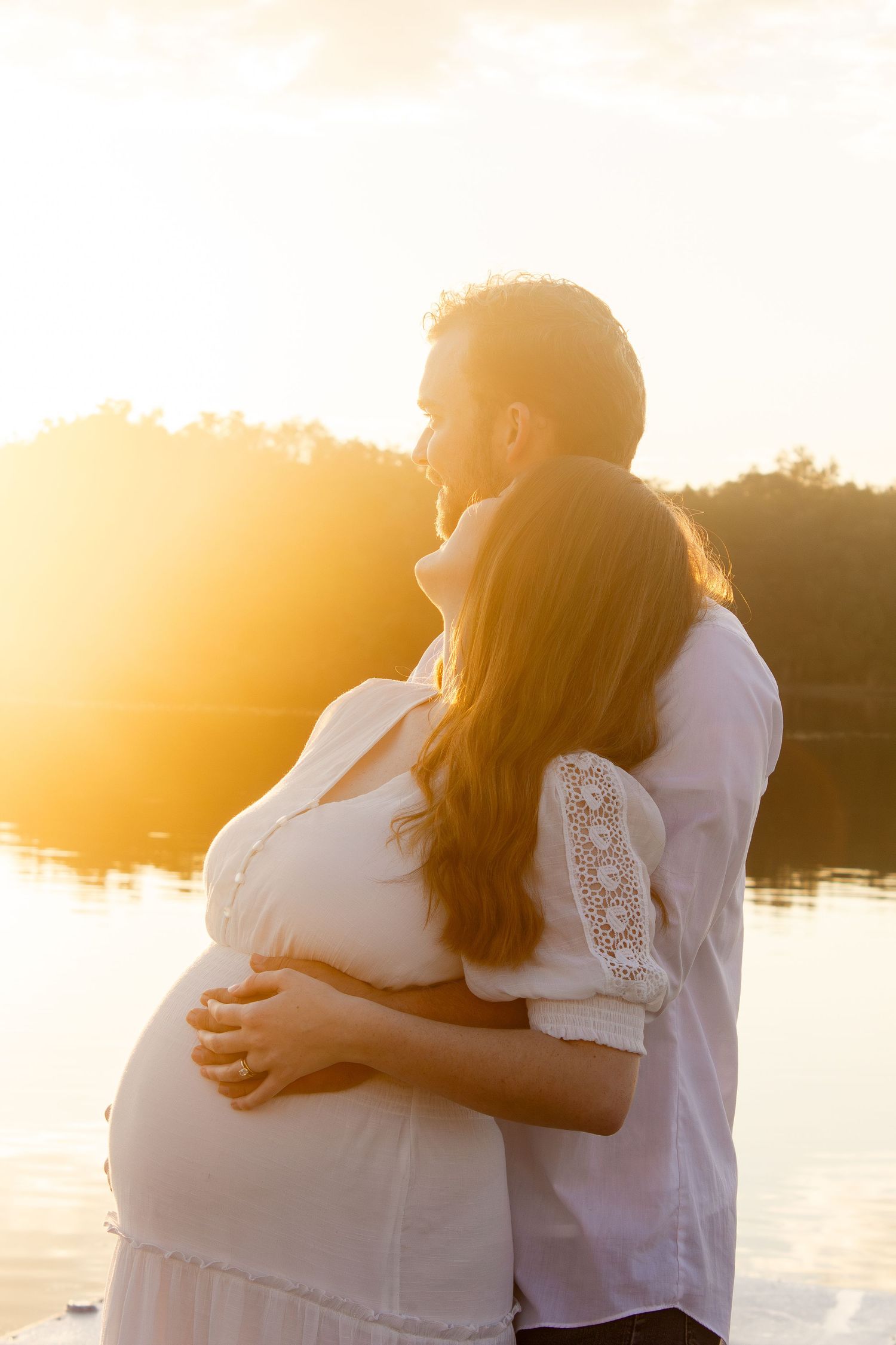 timeless maternity photography, sunset, golden hour