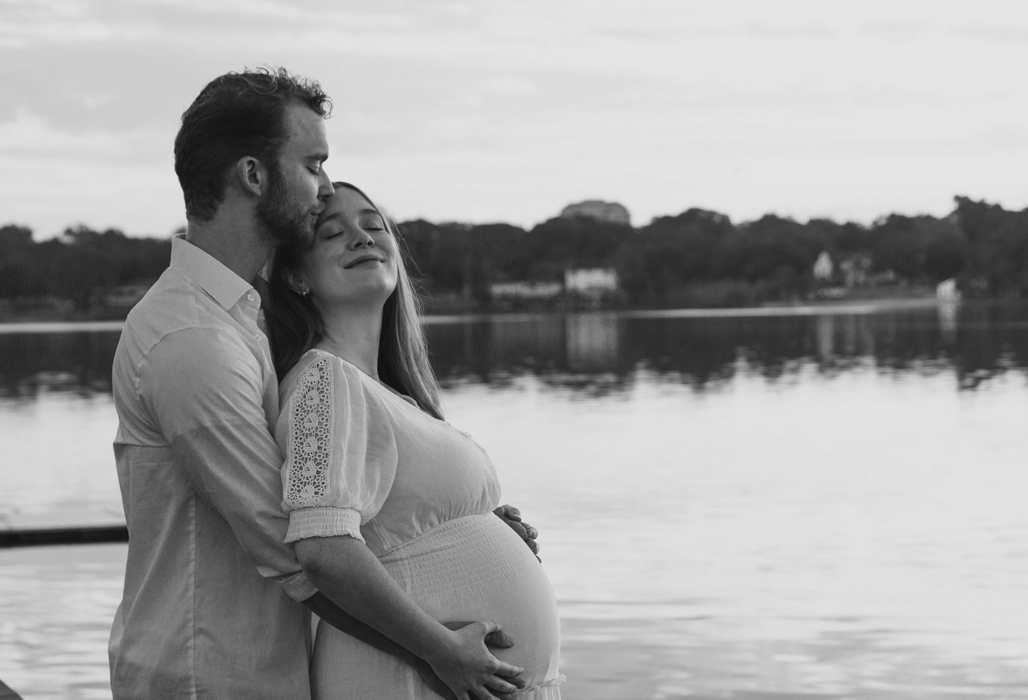 timeless maternity photography, sunset, golden hour