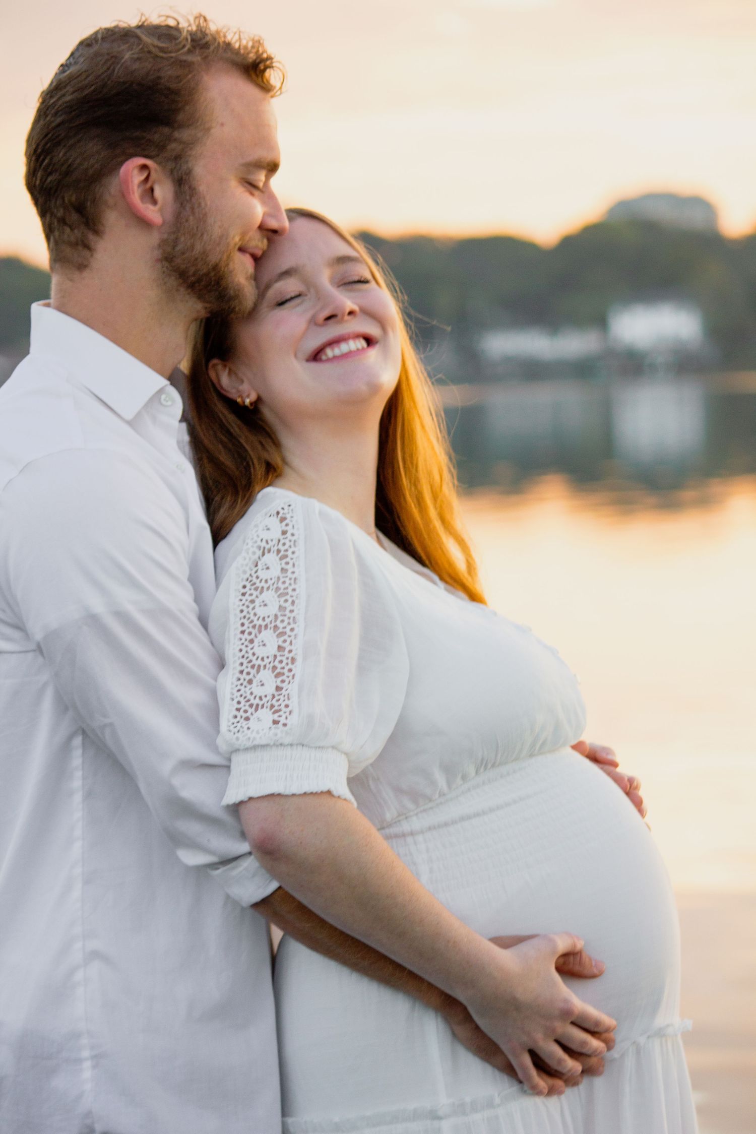 timeless maternity photography, sunset, golden hour