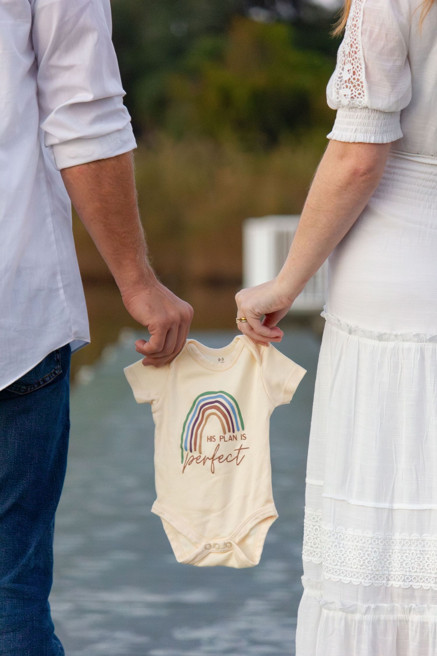 timeless maternity photography, sunset, golden hour