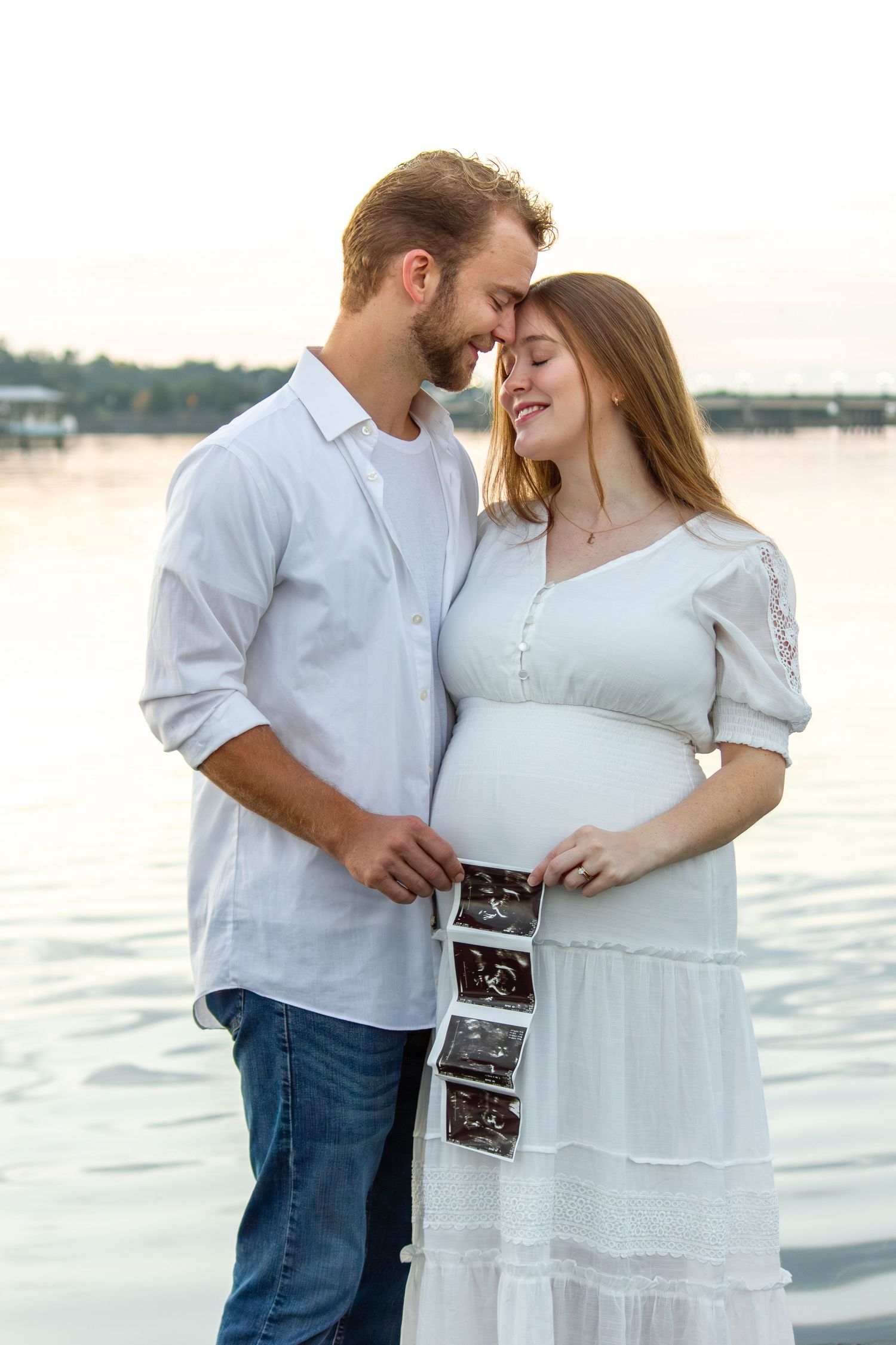 timeless maternity photography, sunset, golden hour