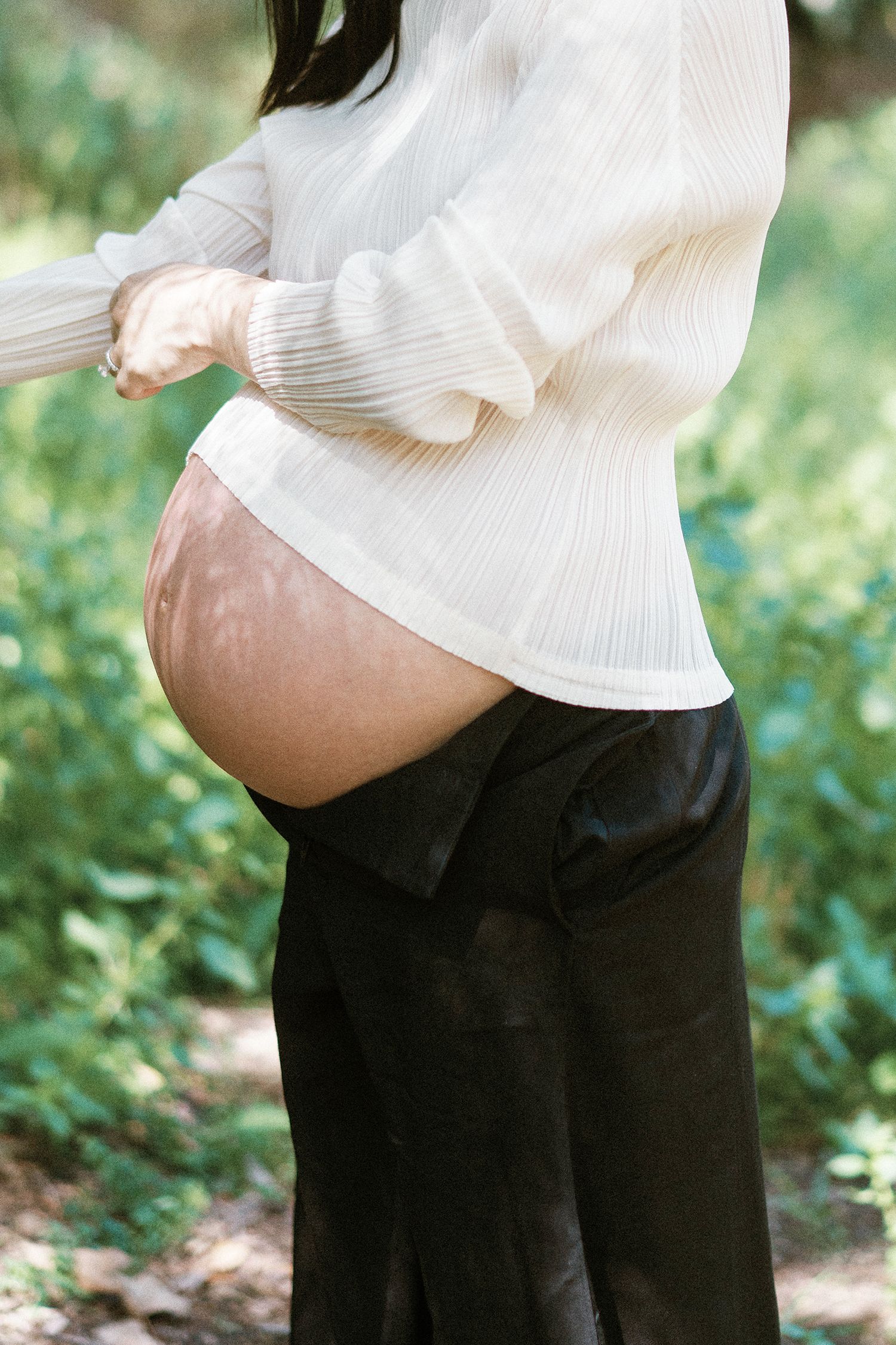 maternity photo shoot ideas outfit inspiration orange county