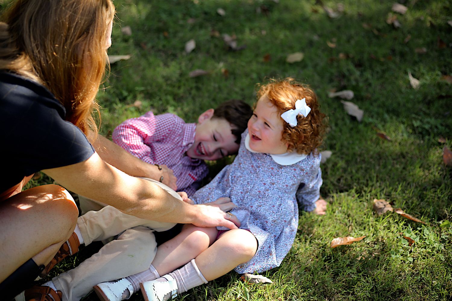 Sami Myrick Photography family and sibling session outside nashville belle meade green hills nashville tn
