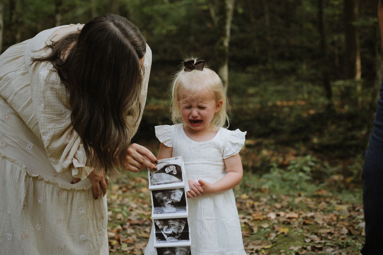 Sami Myrick Photography family and sibling session outside nashville