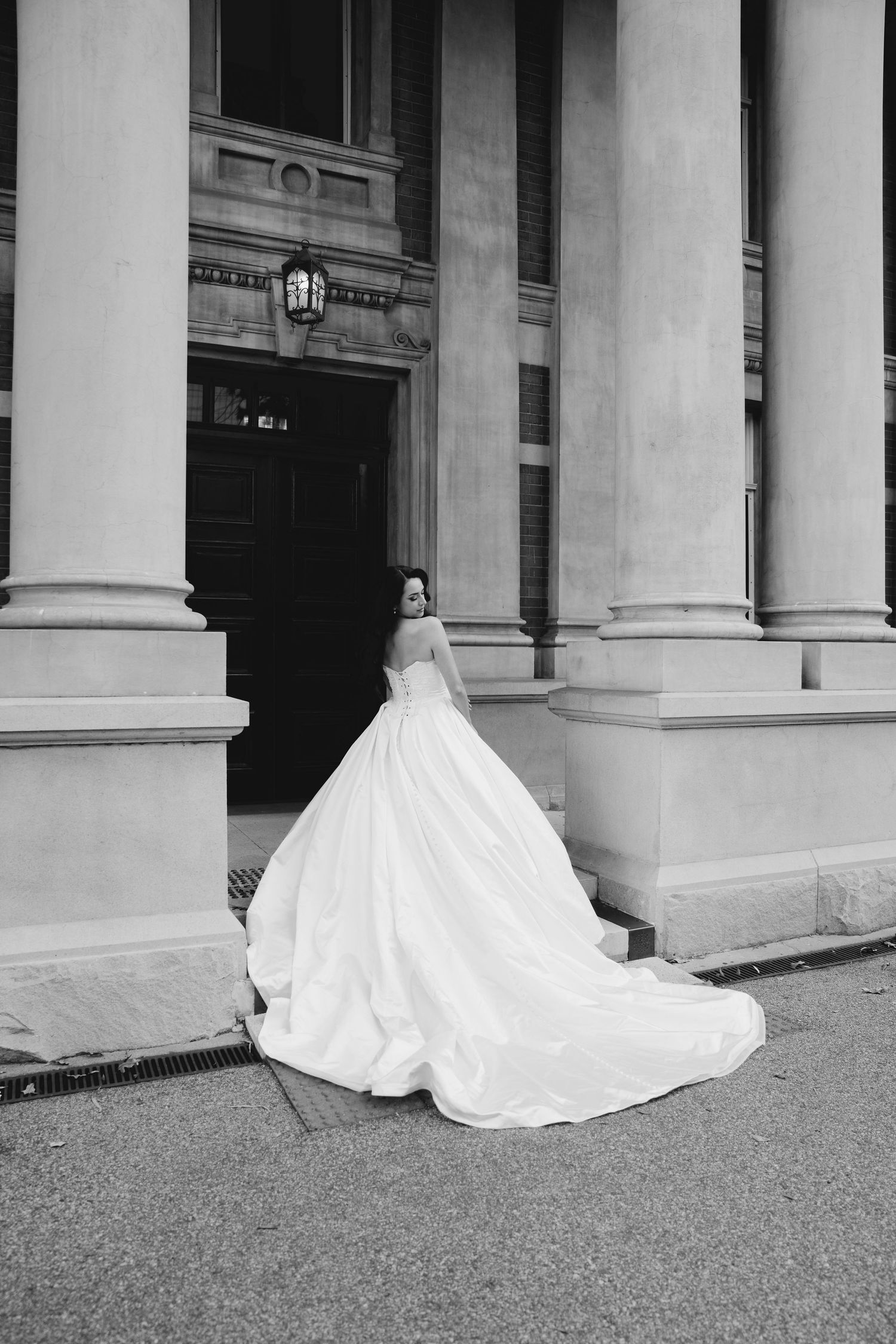 Documentary style wedding photography with an editorial eye in Perth, capturing candid, natural and timeless moments with authentic photos