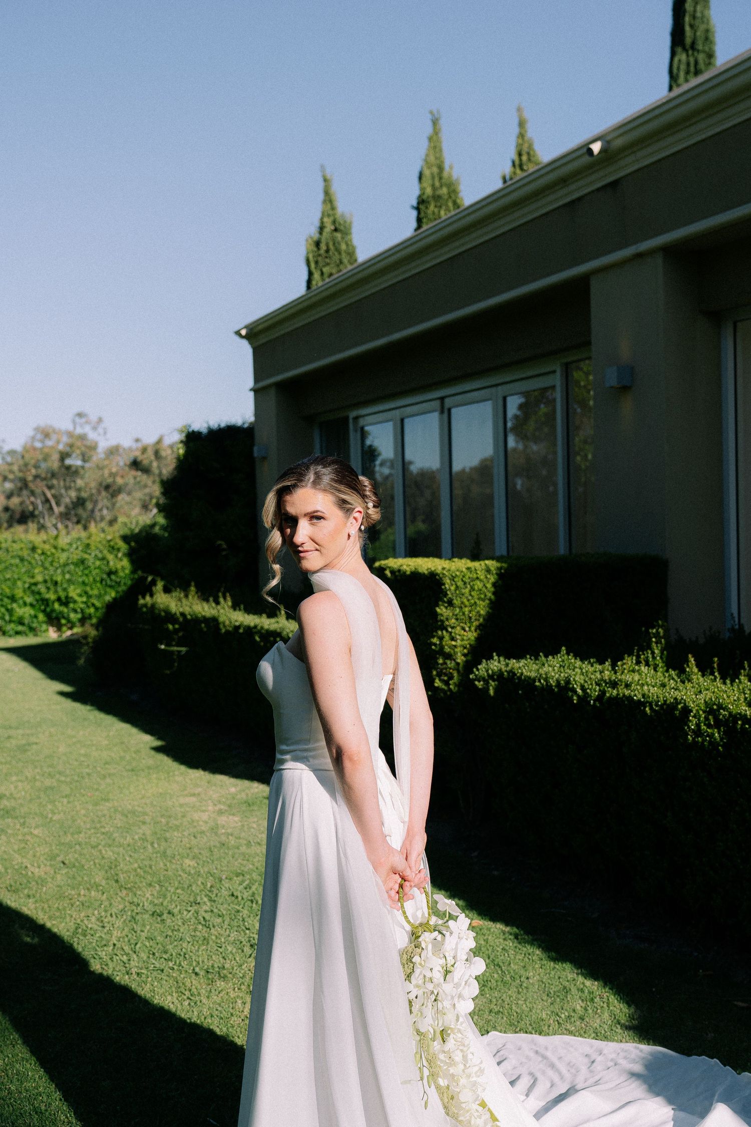 Romantic Caversham House weddings captured in Perth, candid documentary wedding photography with elegant garden and riverside ceremony