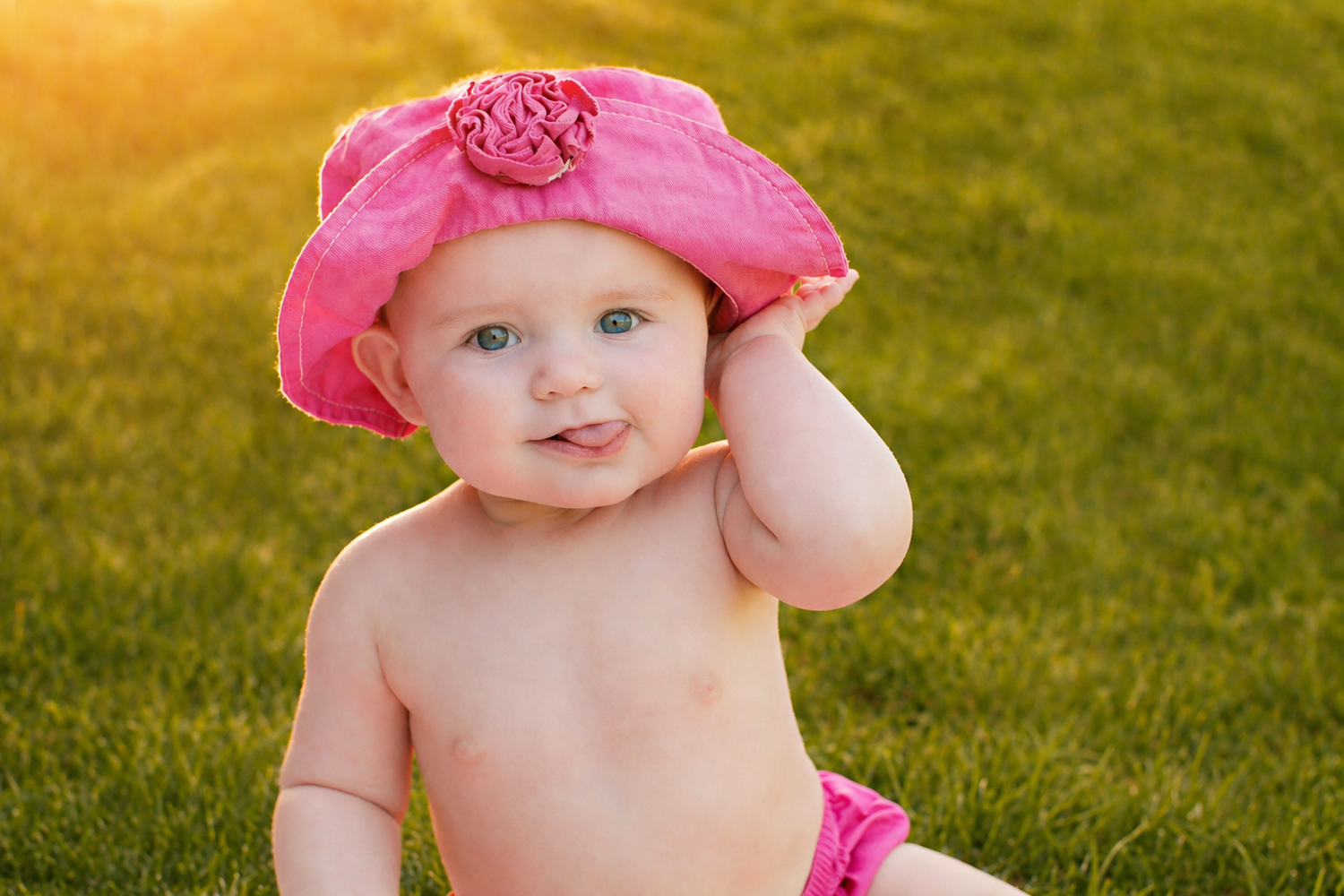 Welcome to Wonderfully Made: Maternity & Baby Photographer, where motherhood is celebrated and every child is cherished as the precious gift