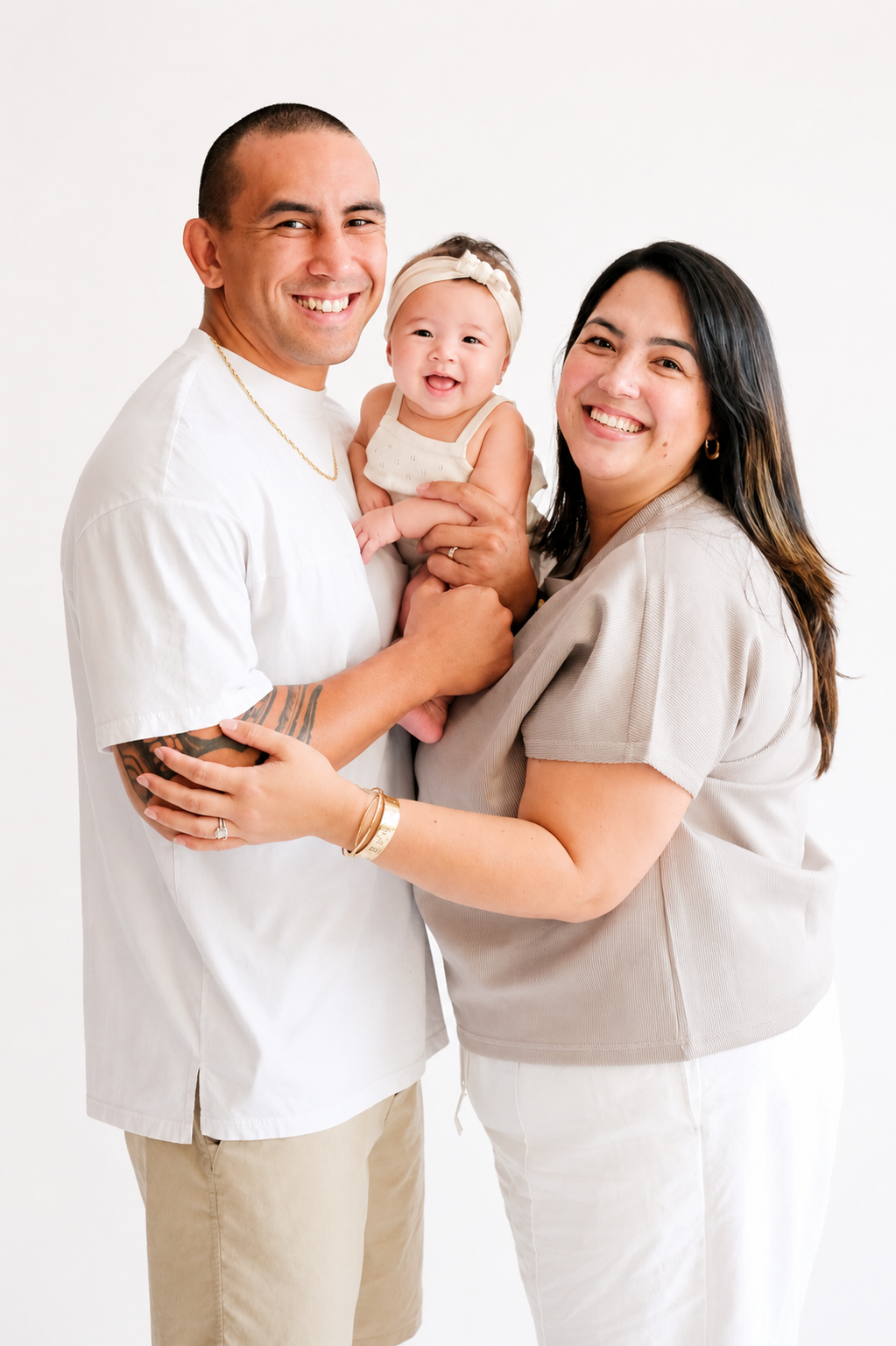 Welcome to Wonderfully Made: Maternity & Baby Photographer, where motherhood is celebrated and every child is cherished as the precious gift