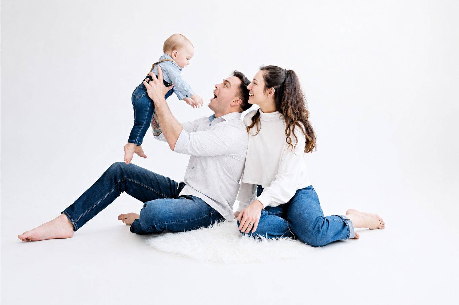 Welcome to Wonderfully Made: Maternity & Baby Photographer, where motherhood is celebrated and every child is cherished as the precious gift