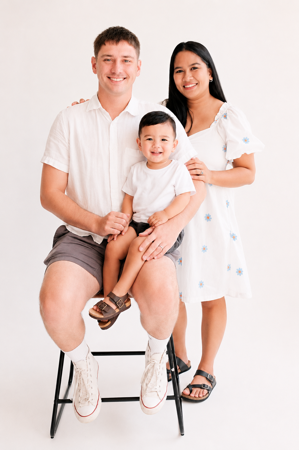 Welcome to Wonderfully Made: Maternity & Baby Photographer, where motherhood is celebrated and every child is cherished as the precious gift