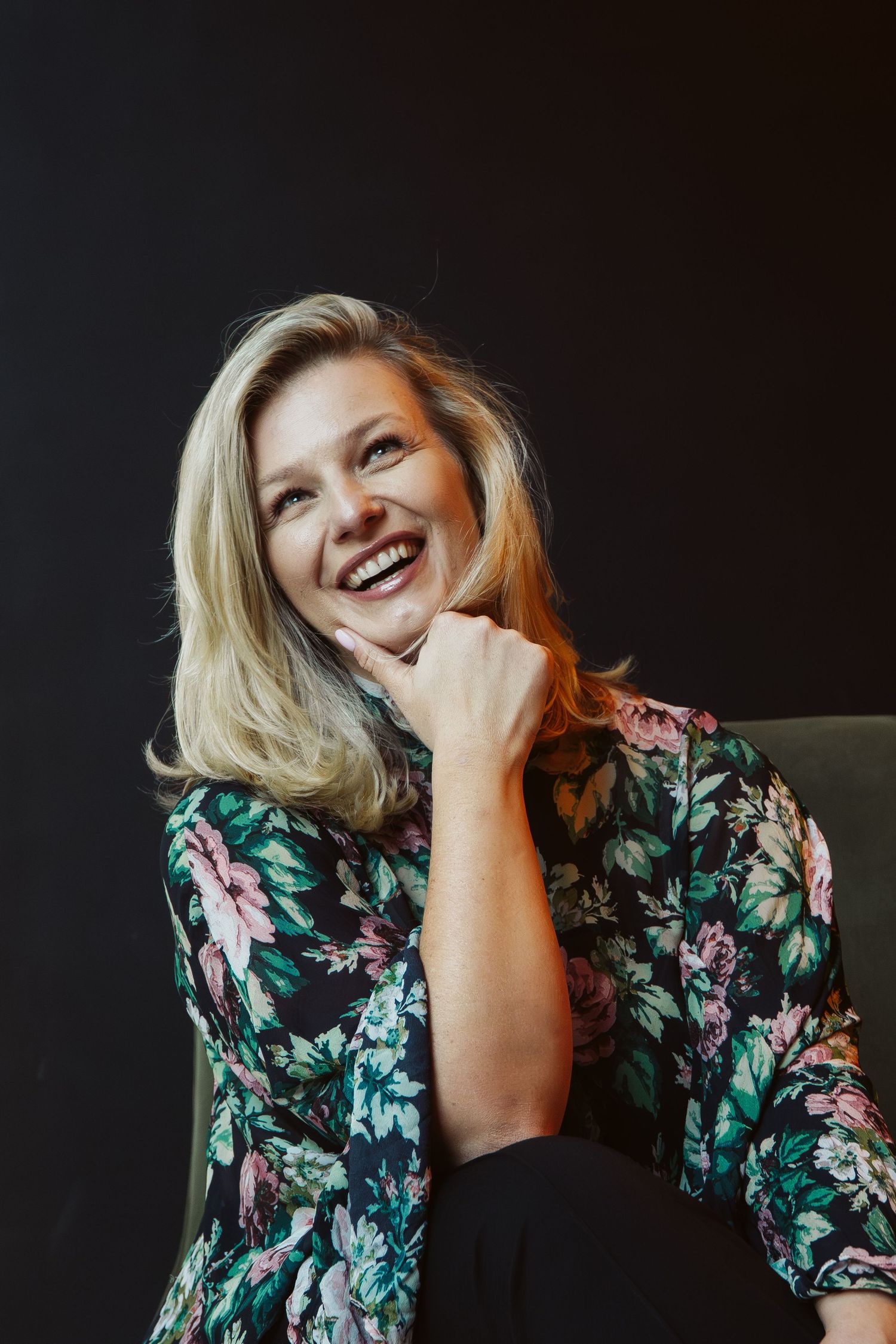 Anna Miel laughing looking up