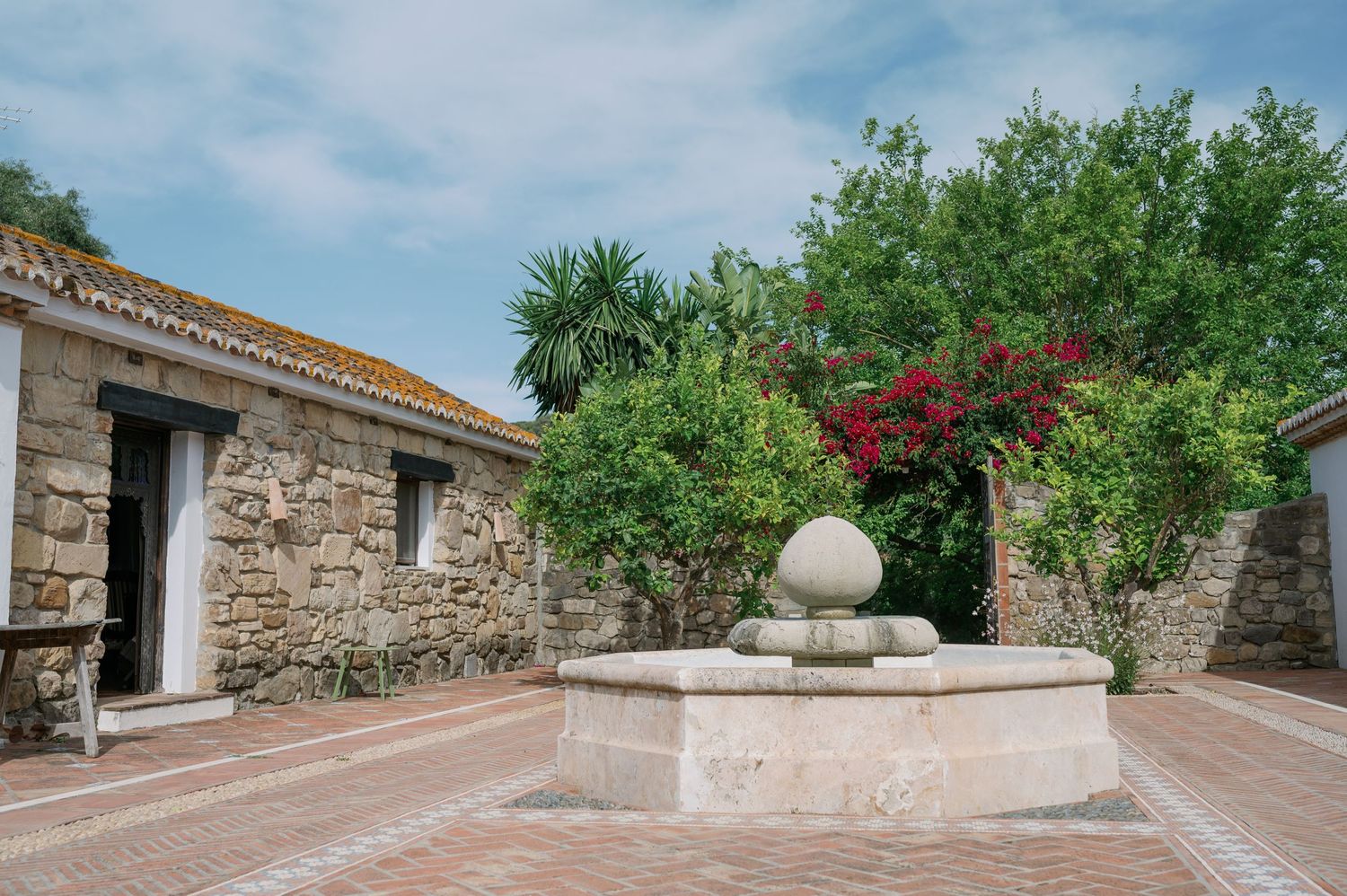 Finca la Gloria porch