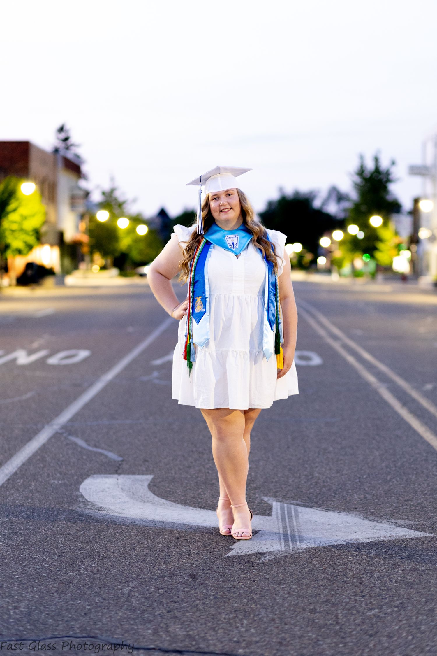Girl's high school senior photoshoot