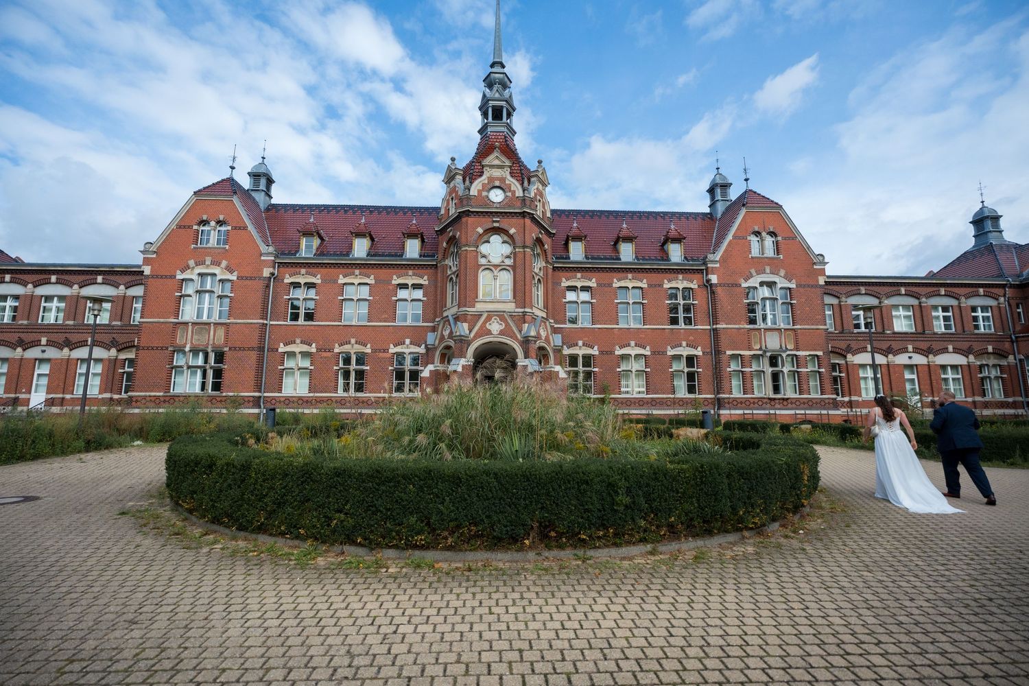 Standesamt Neukölln in Berlin als Ort für standesamtliche Hochzeit