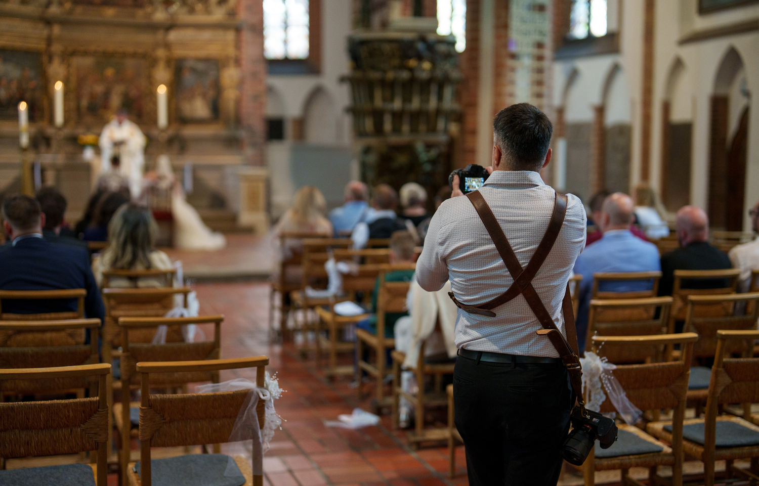 Hochzeitsfotograf Berlin & Brandenburg - Elegante und Zeitlose Hochzeitsreportagen