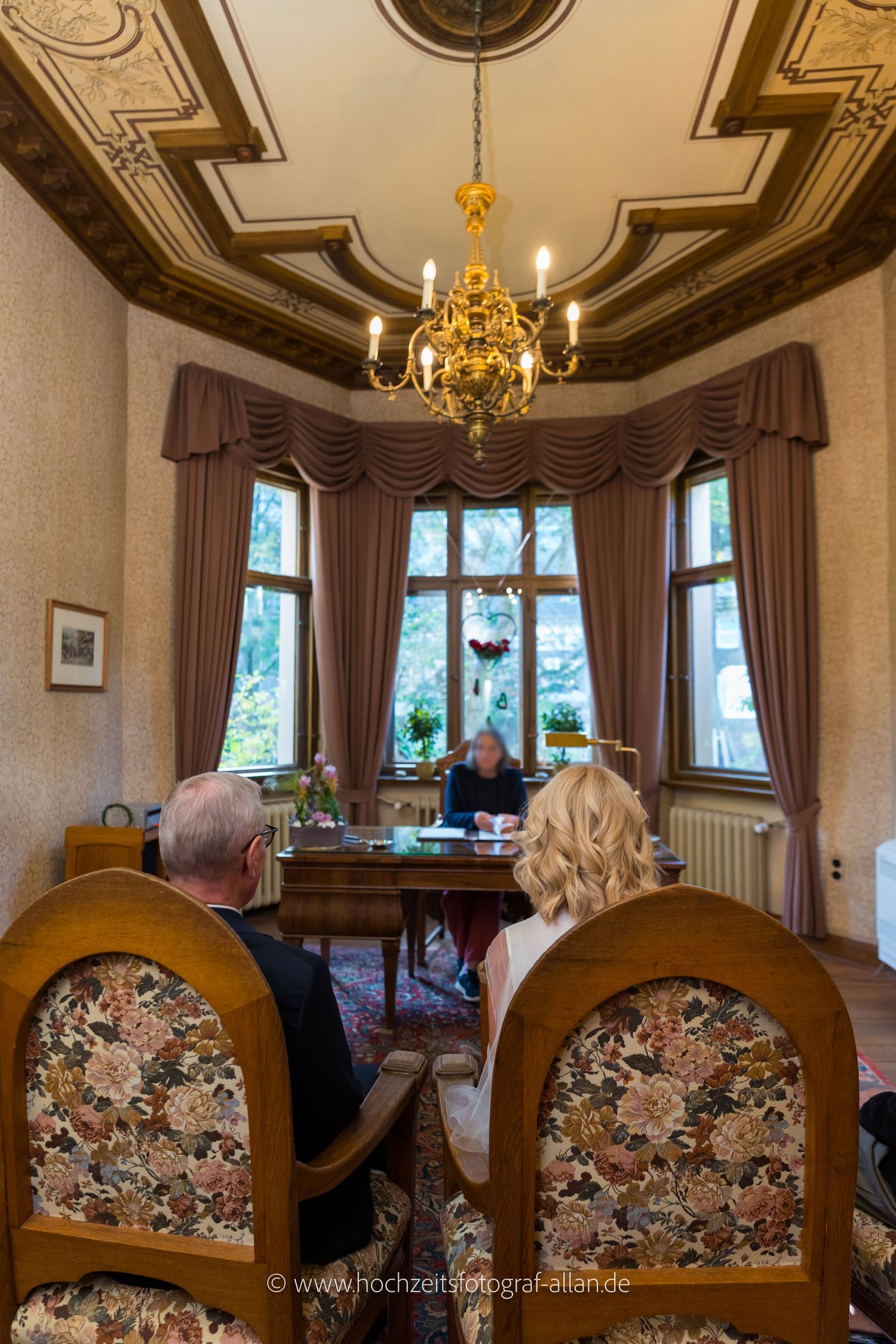 Trauzimmer in der Villa Kogge in Berlin Wilmersdorf bei standesamtlicher Hochzeit