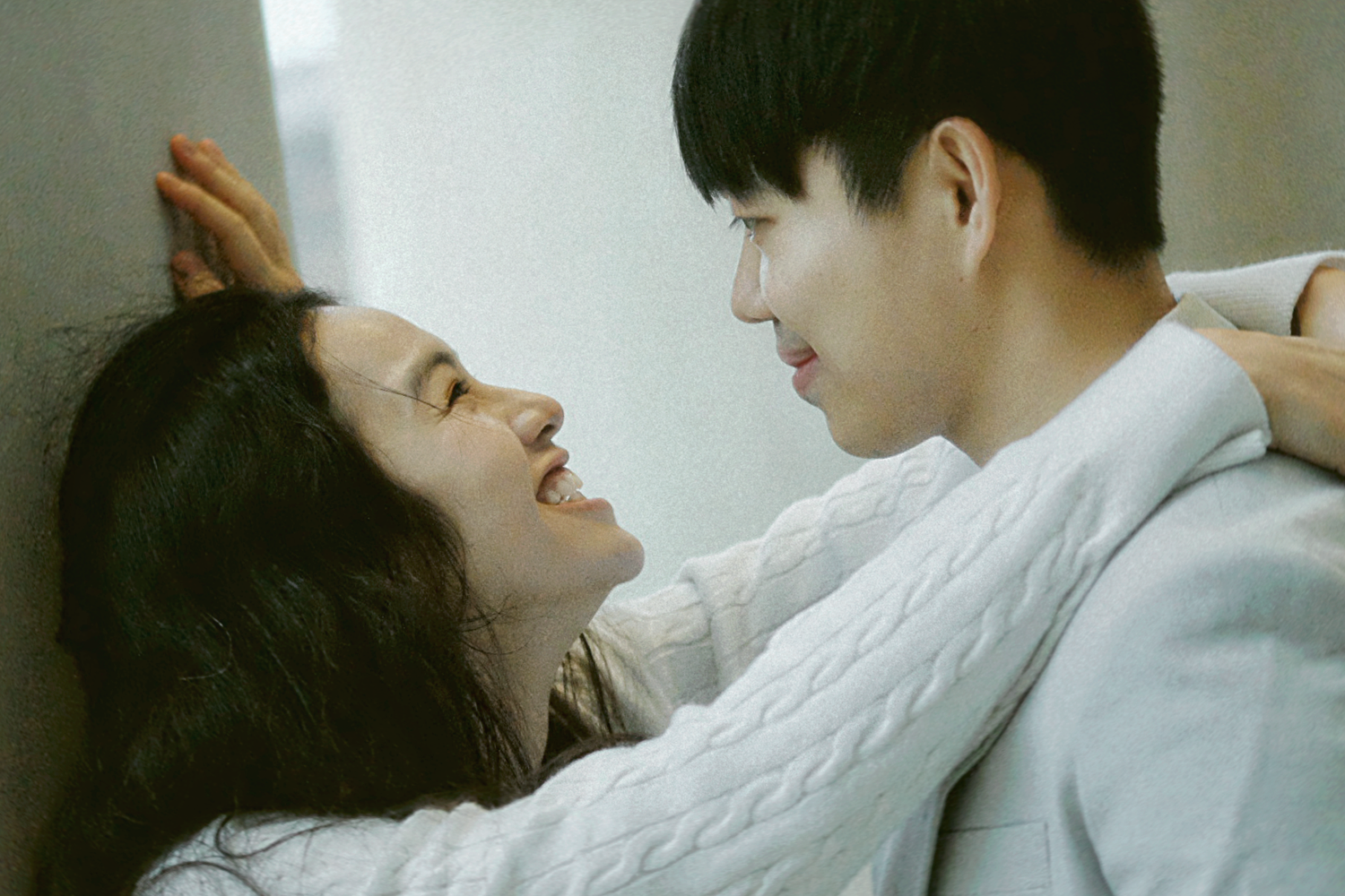ELIM以琳 | 台北女攝影師 | 情侶寫真/便服婚紗/輕婚紗