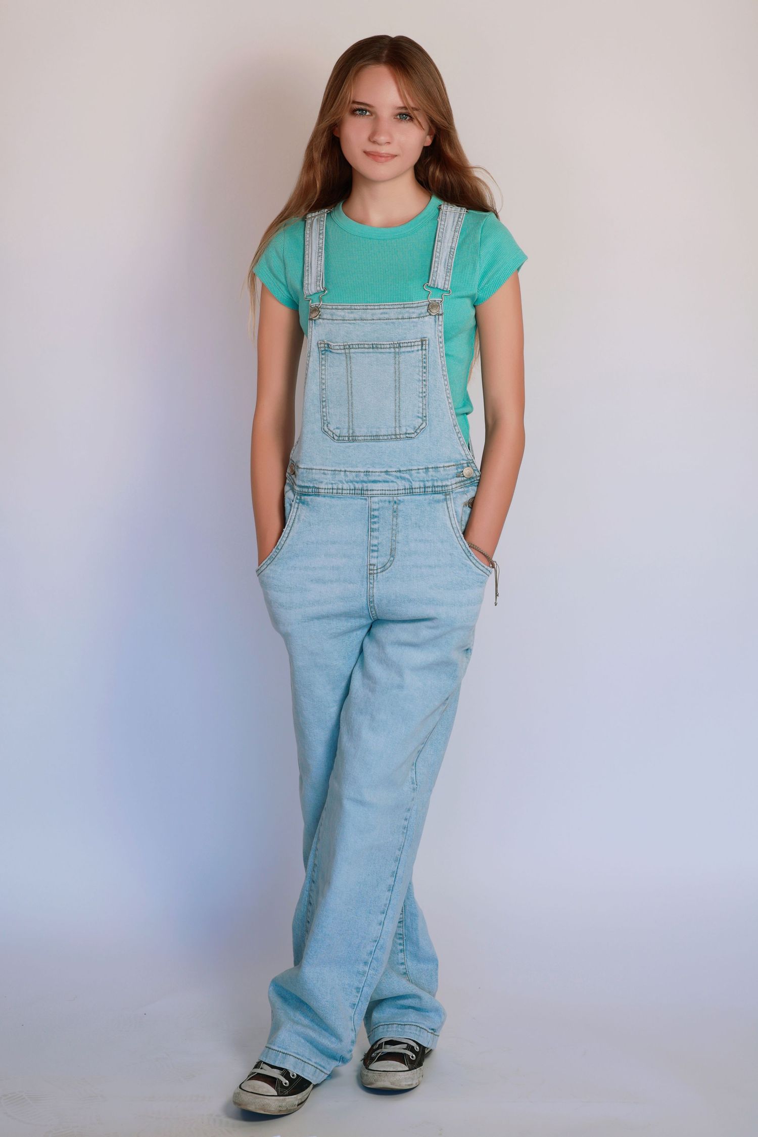 full body teen girl headshot session