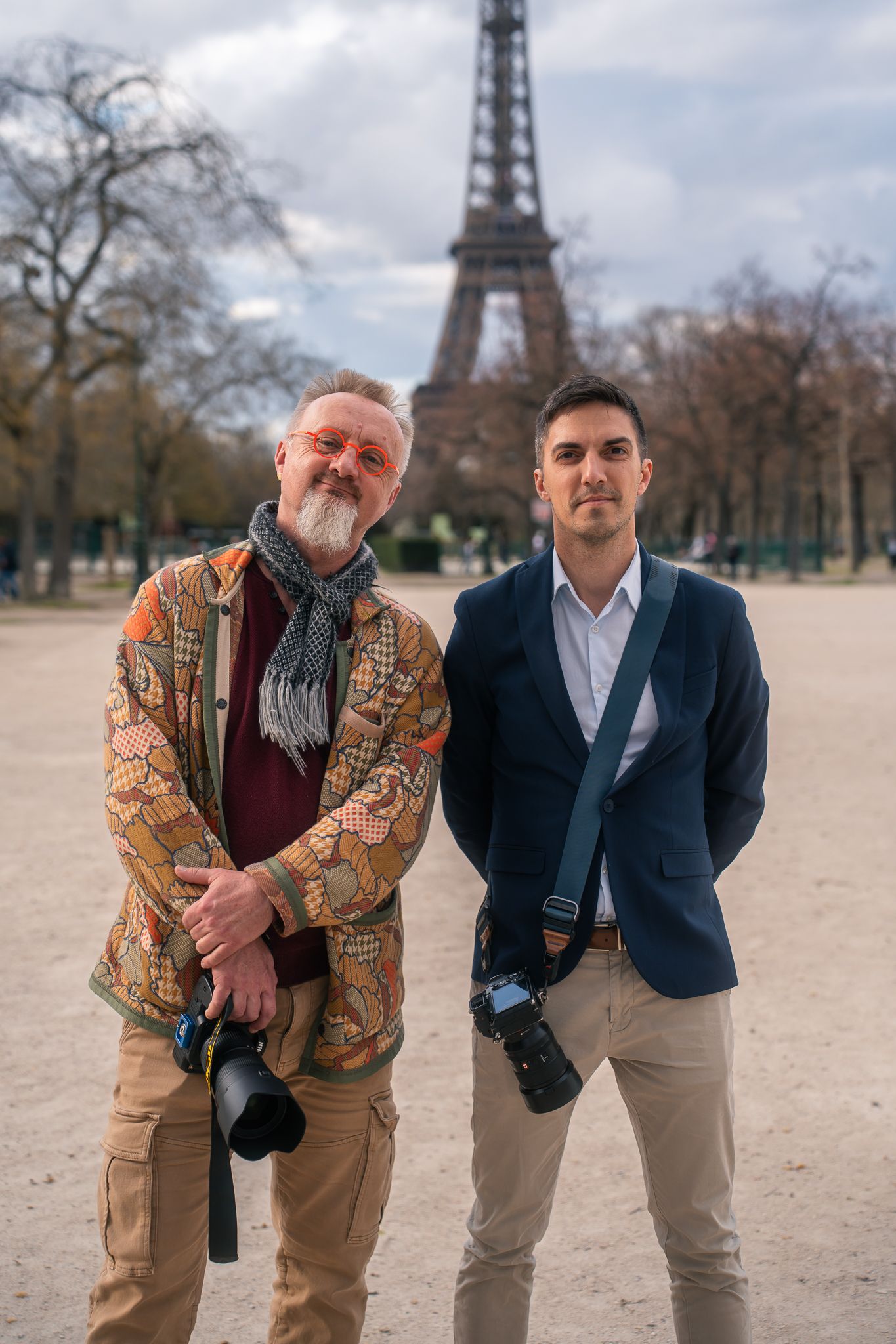 Portrait professionnel sur rennes et déplacement possible comme paris et grande ville. photo corporate et prêt à. l'emploi