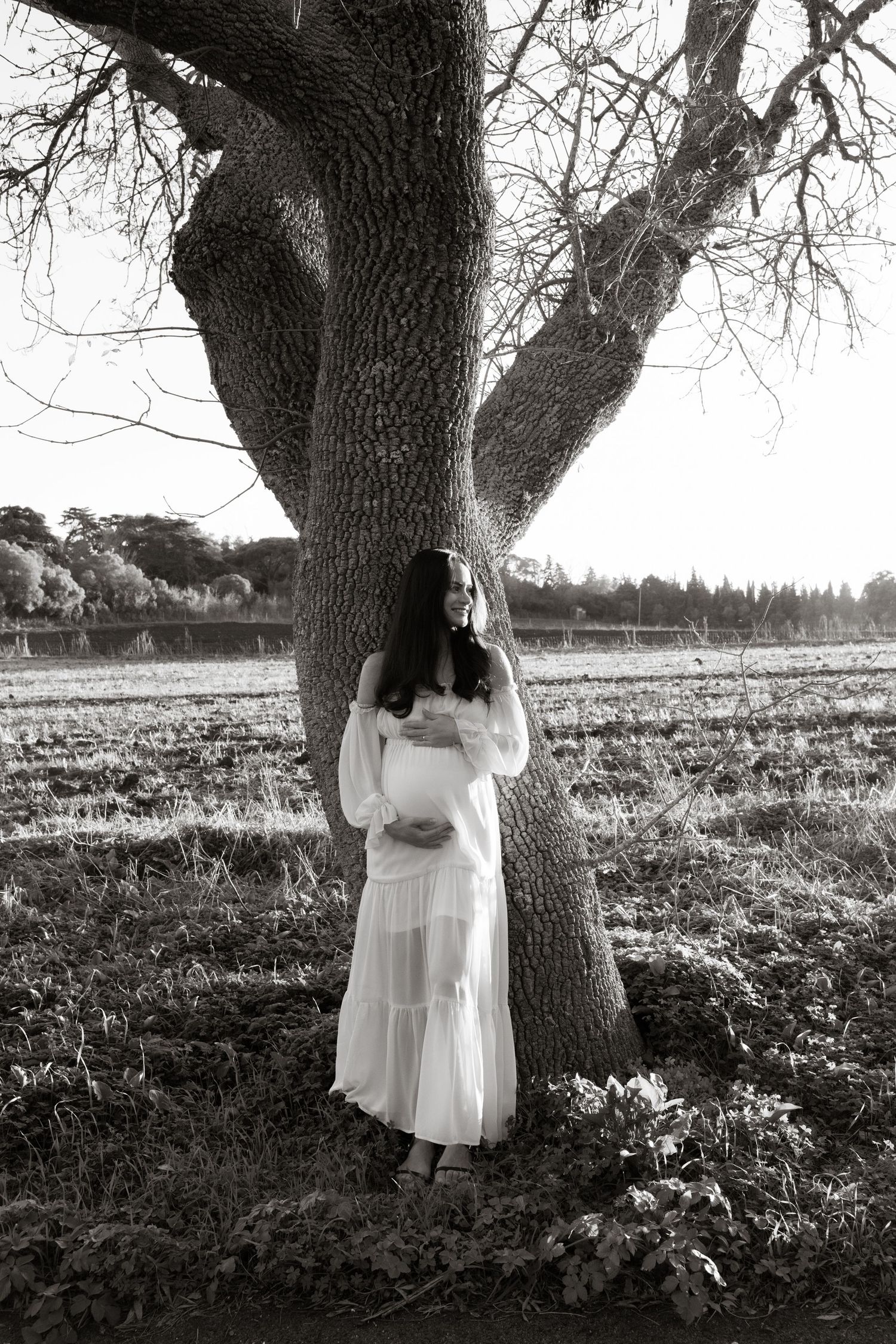 Lisbon Maternity Photographer, Natural Maternity Photoshoot, Fields Photoshoot, Outdoor Maternity Session in Lisbon