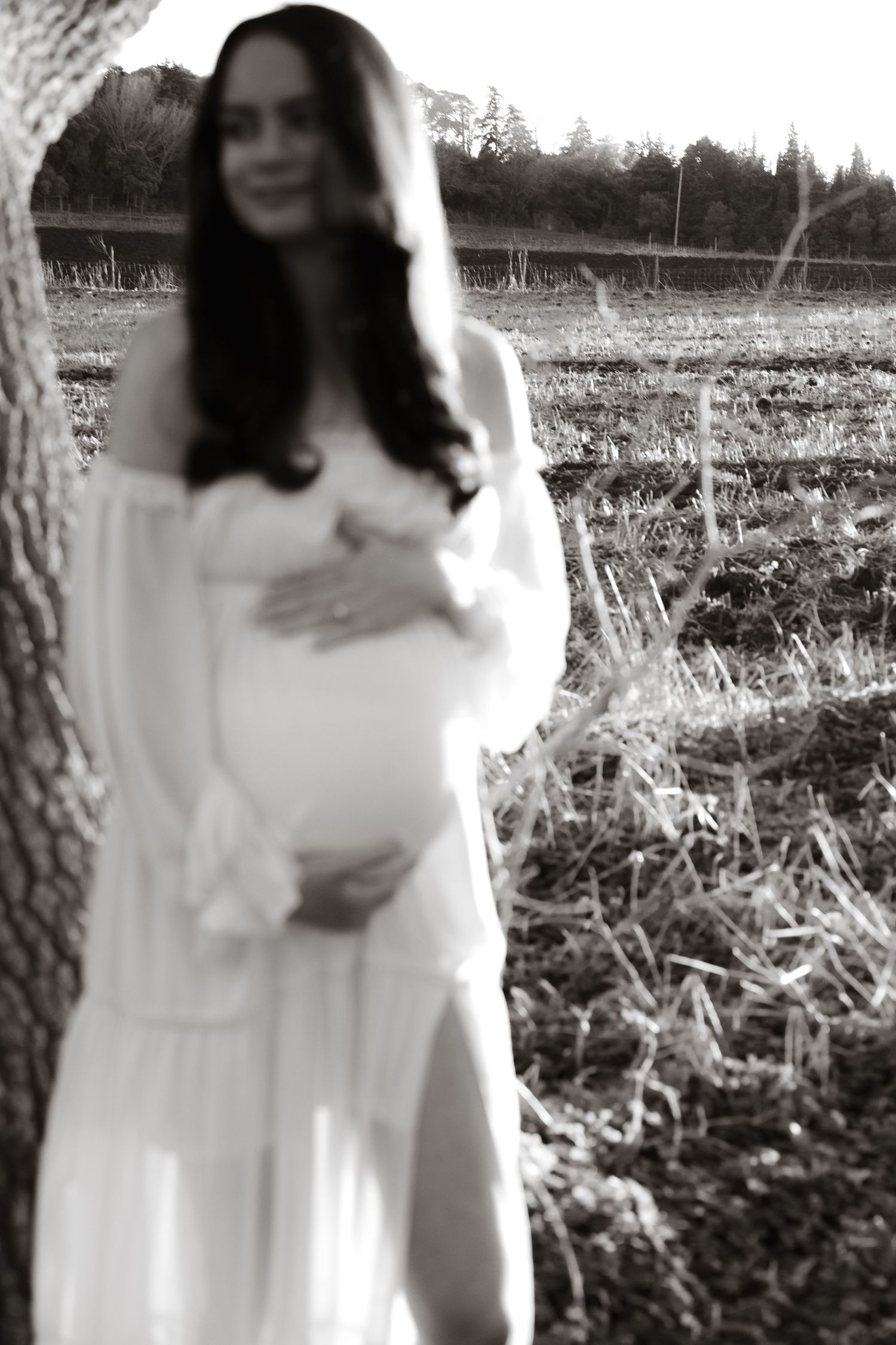 Lisbon Maternity Photographer, Artistic Blurred Photo, Black and White