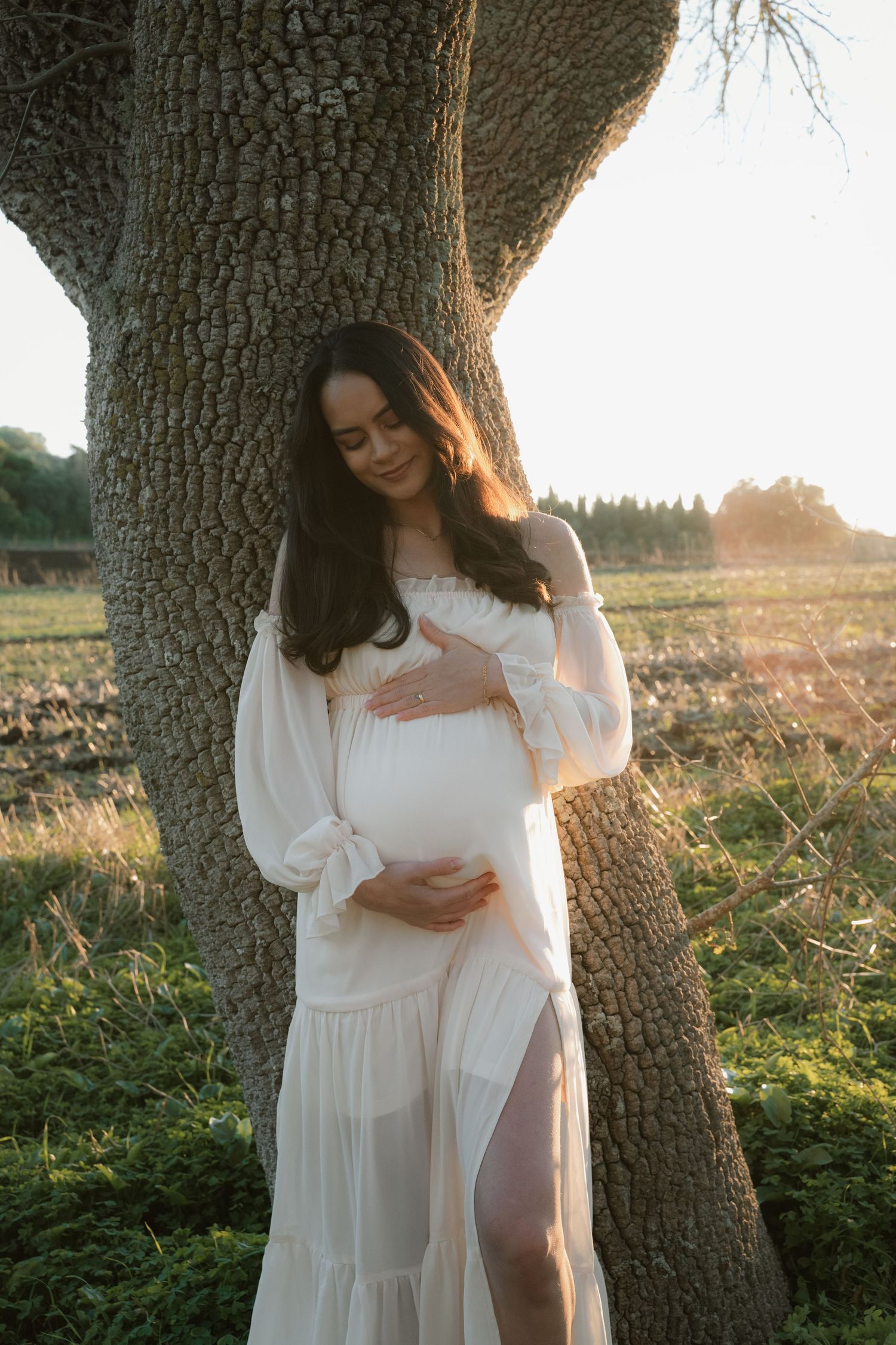 Lisbon Maternity Photographer, Natural Maternity Photoshoot, Fields Photoshoot, Outdoor Maternity Session in Lisbon