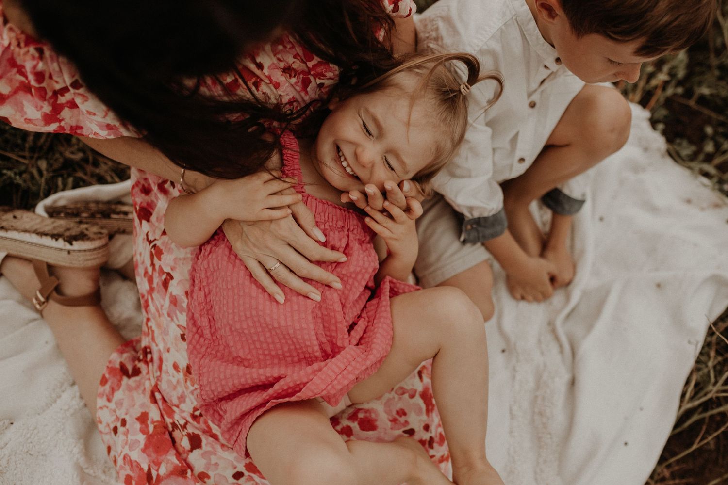 Familienfoto in Südthüringen – professionelles Familienshooting für Hildburghausen, Coburg, Schleusingen und Umgebung.
