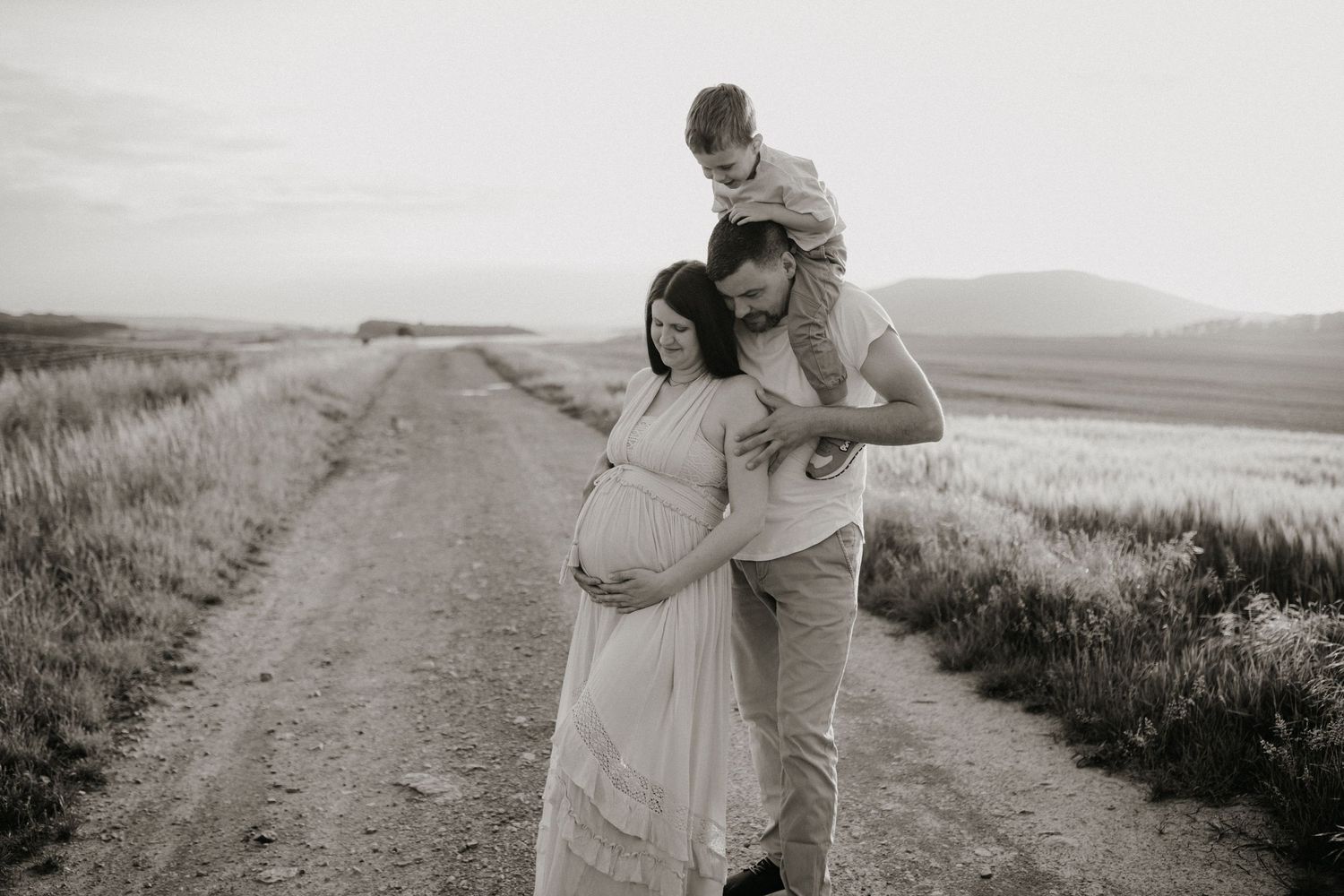 Professionelle Babybauch- und Schwangerschaftsfotografie in Hildburghausen, Coburg, Südthüringen & Franken. Emotionale Fotos voller Liebe