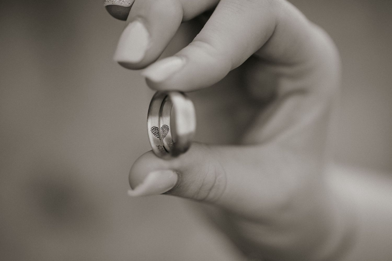 Hochzeitsfotografie in Haßfurt – zeitlose und elegante Hochzeitsportraits für die Region.