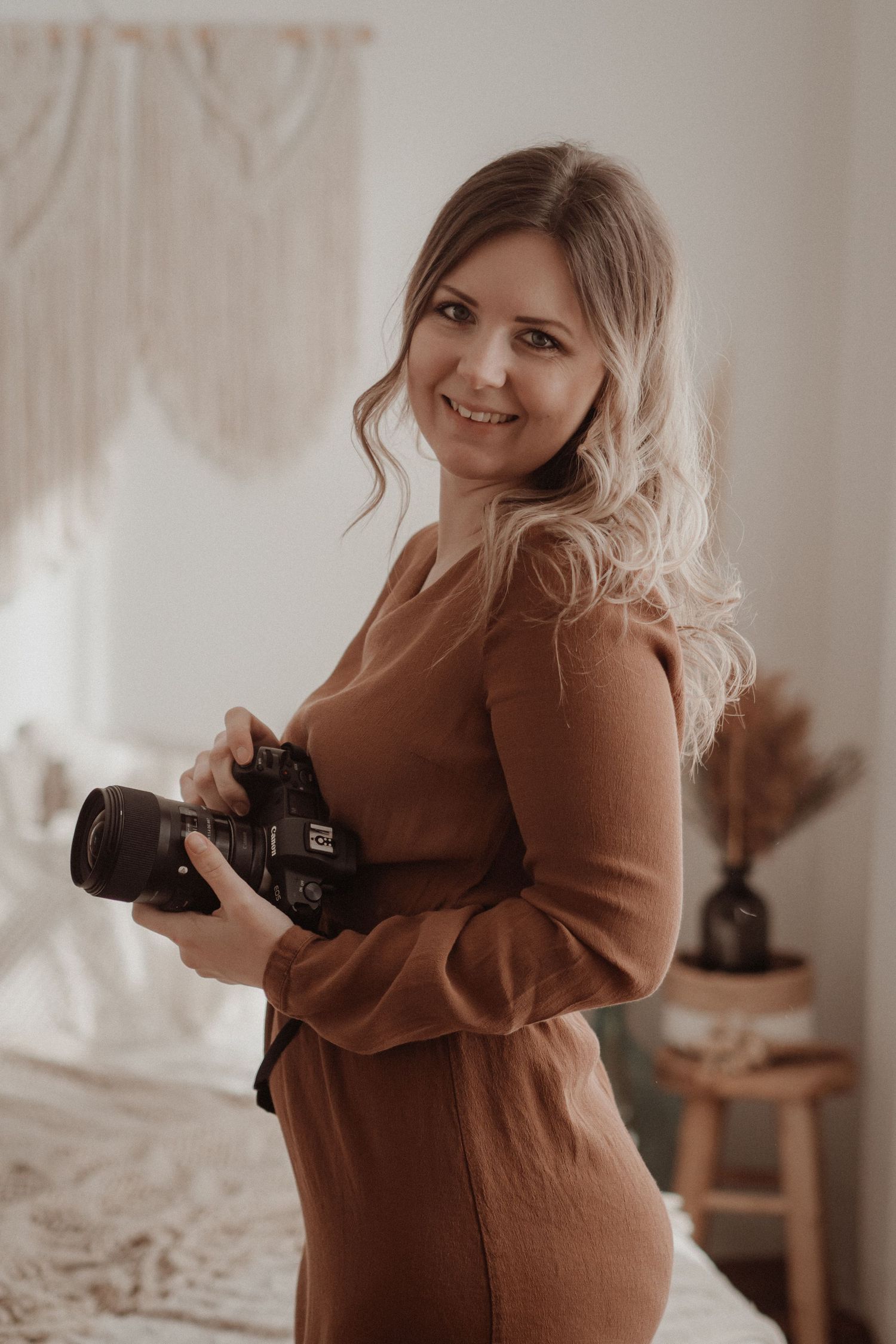 Fotografin aus Südthüringen, in der Nähe von Coburg - begleitet Hochzeiten, Familien und Neugeborene mit natürlicher, liebevoller Fotografie