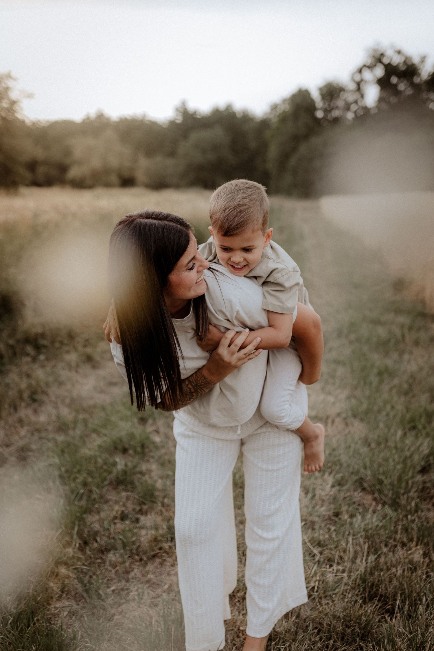 Familienfoto in Südthüringen – professionelles Familienshooting für Hildburghausen, Coburg, Schleusingen und Umgebung.