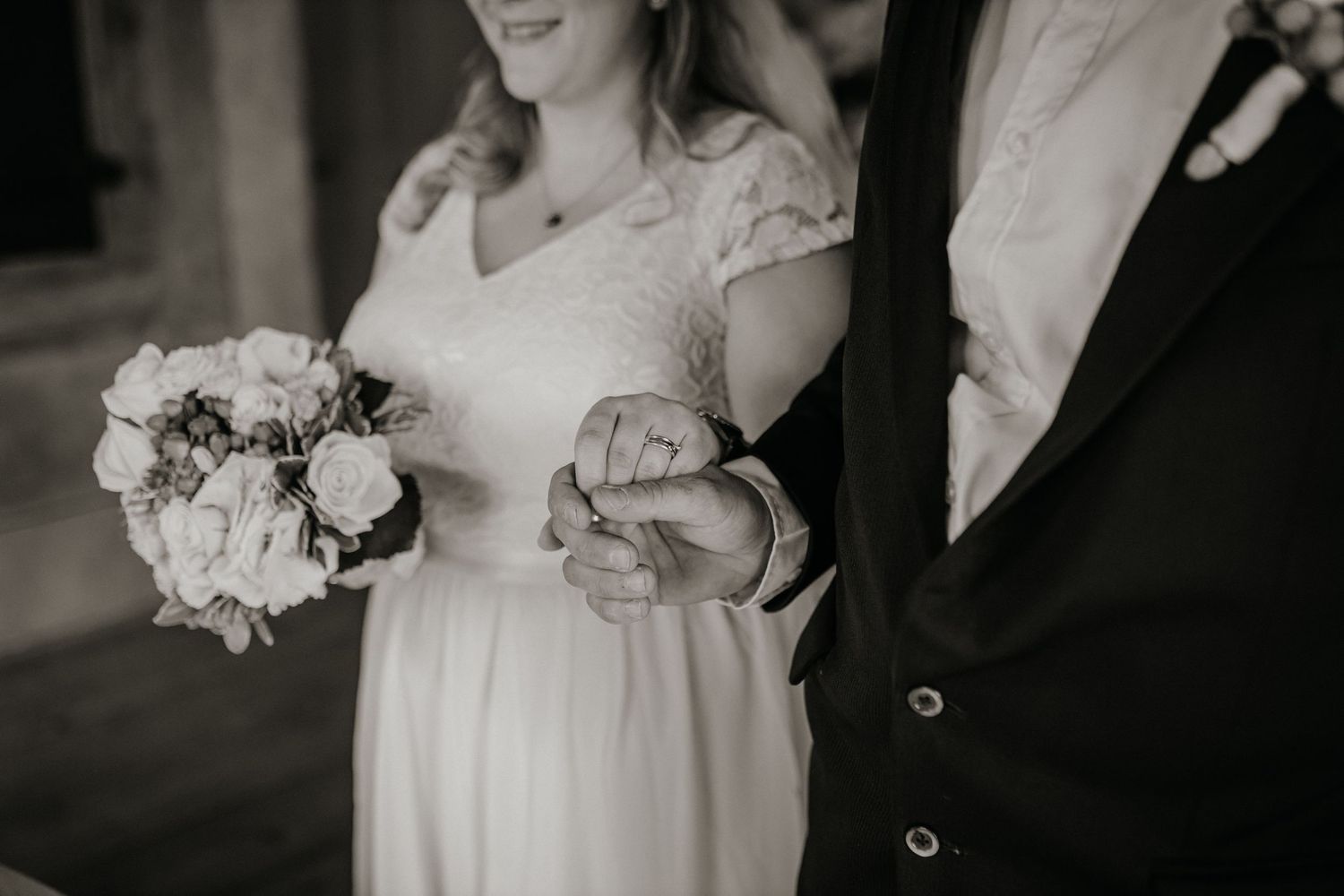 Standesamtliche Hochzeit in Südthüringen – moderne und natürliche Hochzeitsfotos