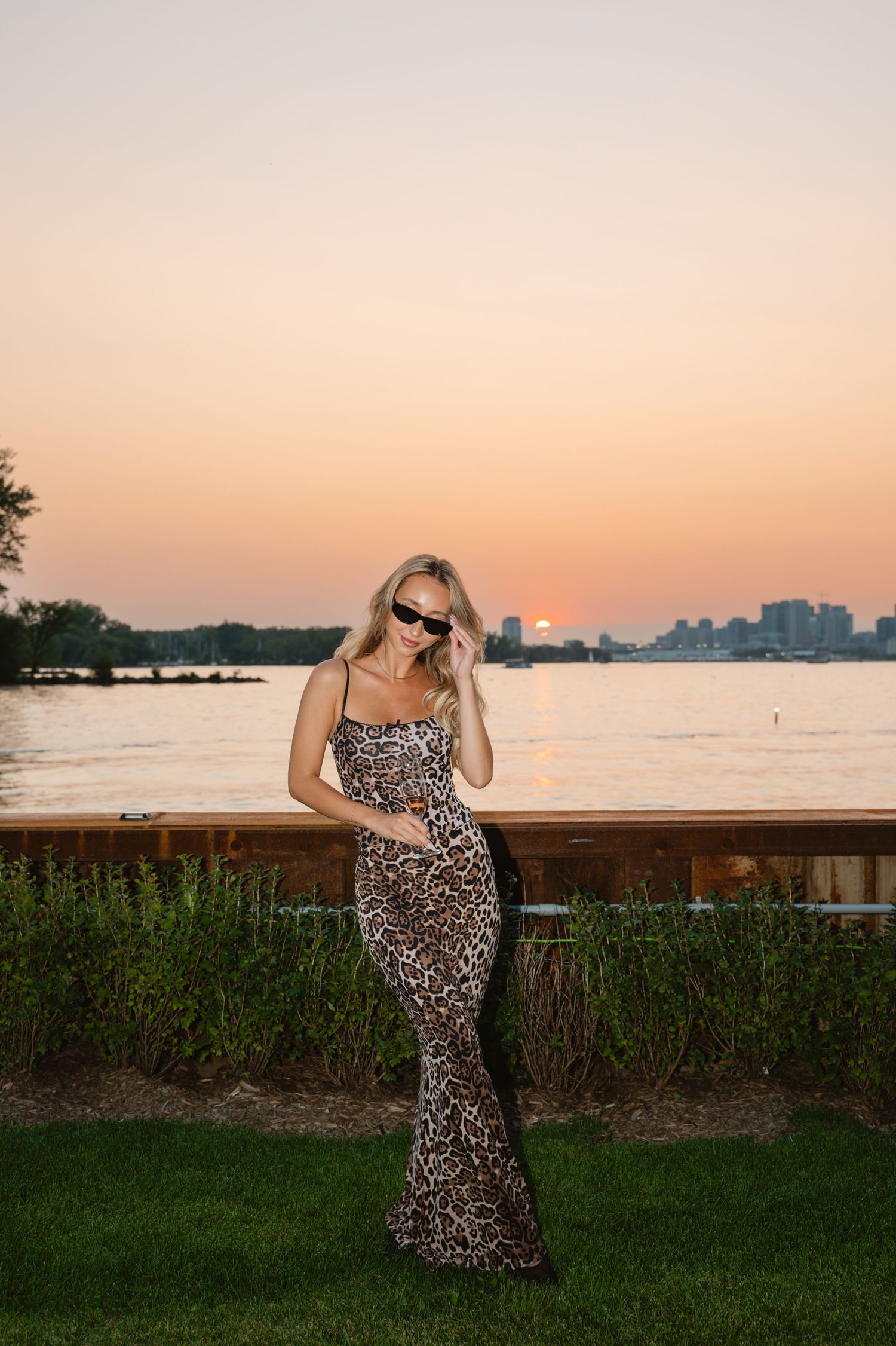 Document your luxury event with stunning photography that captures every moment—perfect for corporate, social, or creative experiences