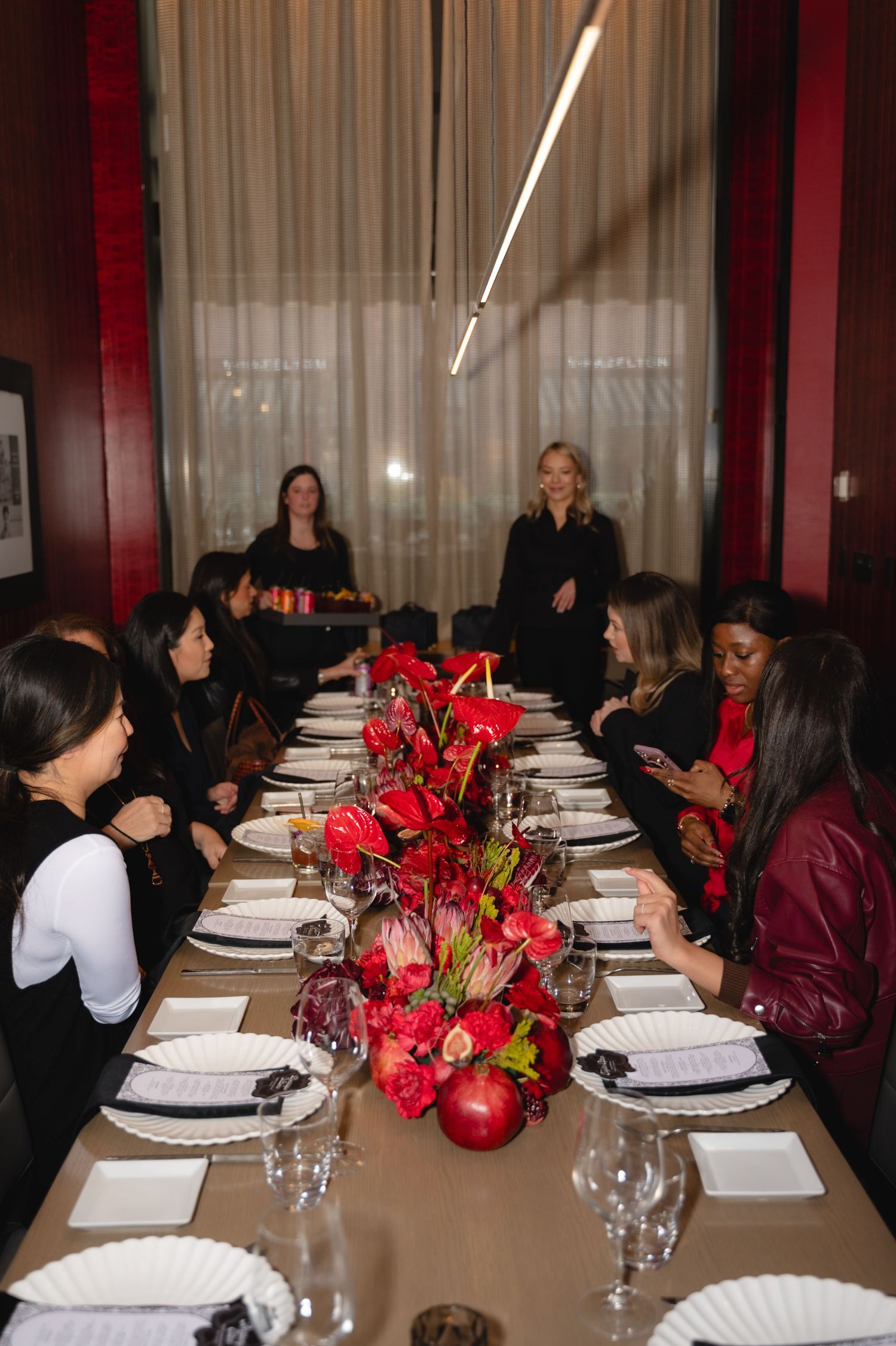 Document your luxury event with stunning photography that captures every moment—perfect for corporate, social, or creative experiences