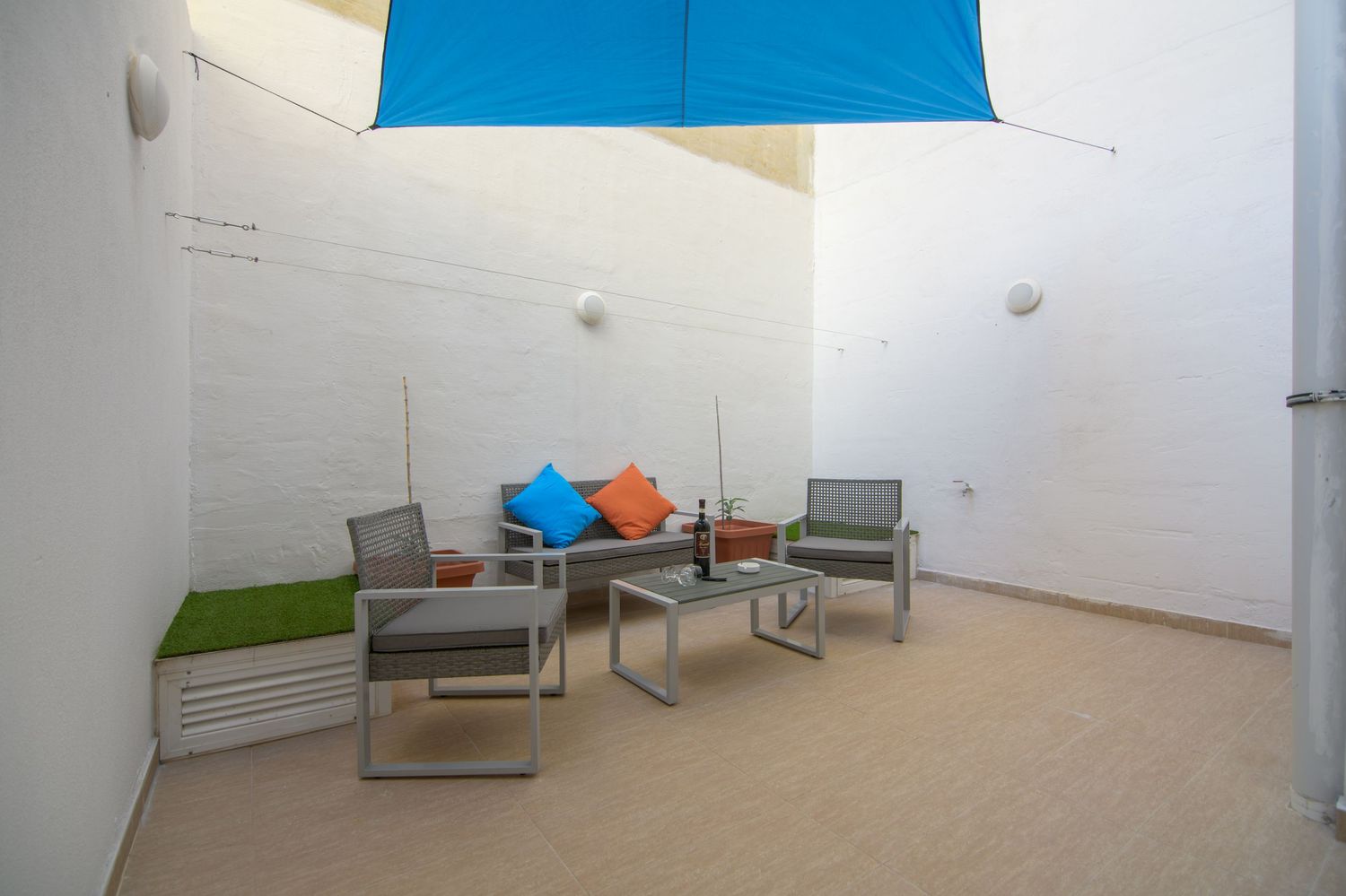 Real Estate image