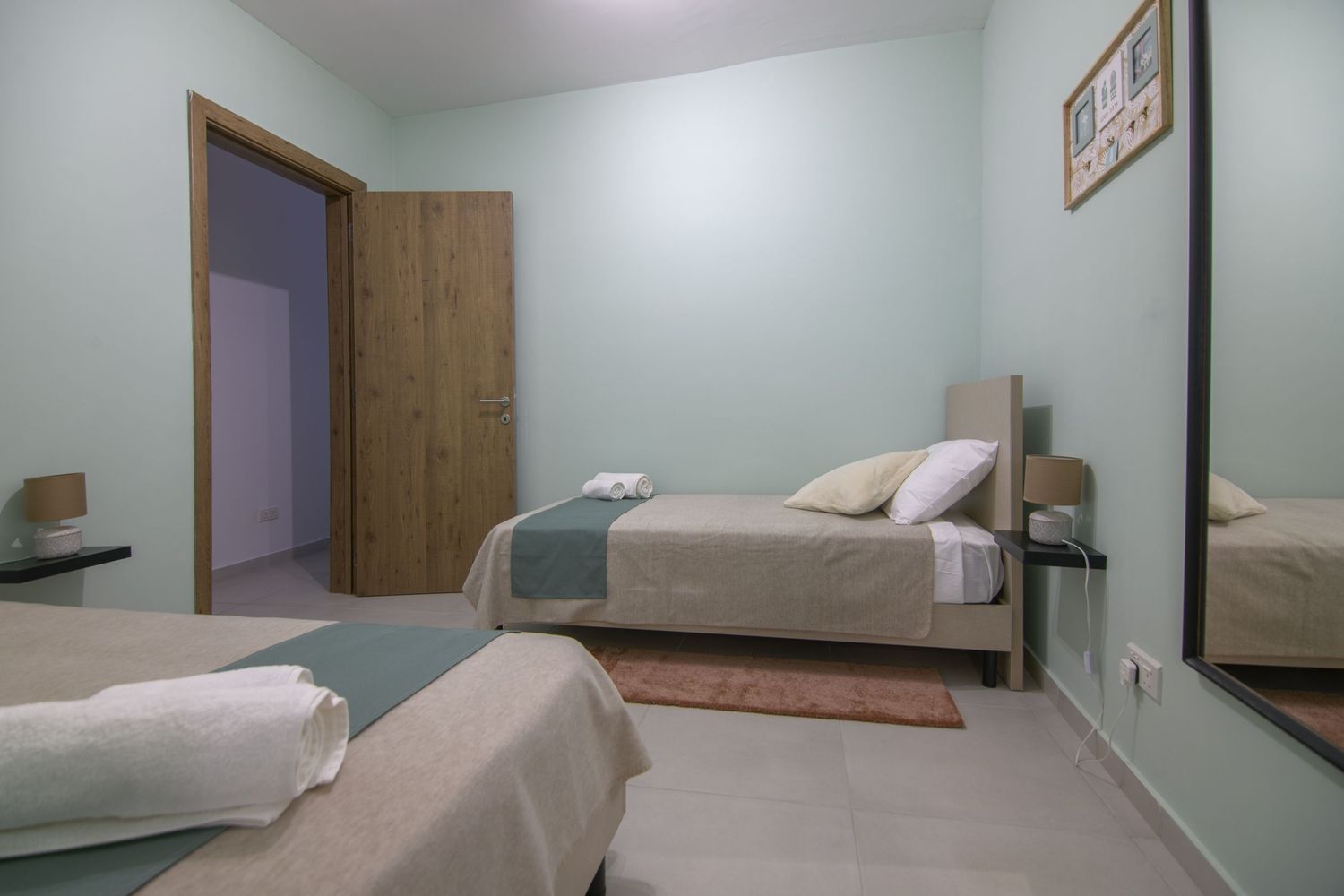 Real Estate image