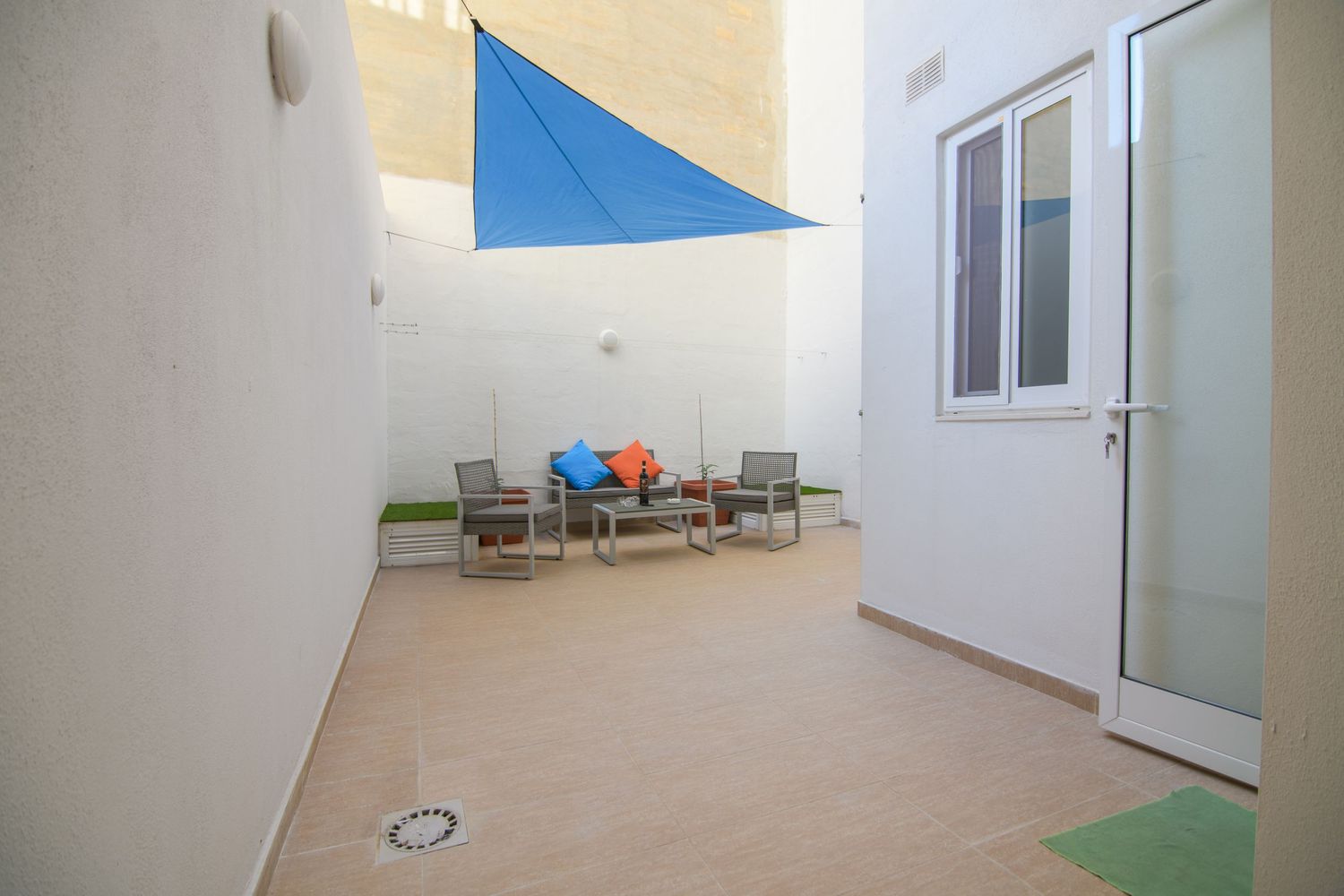 Real Estate image